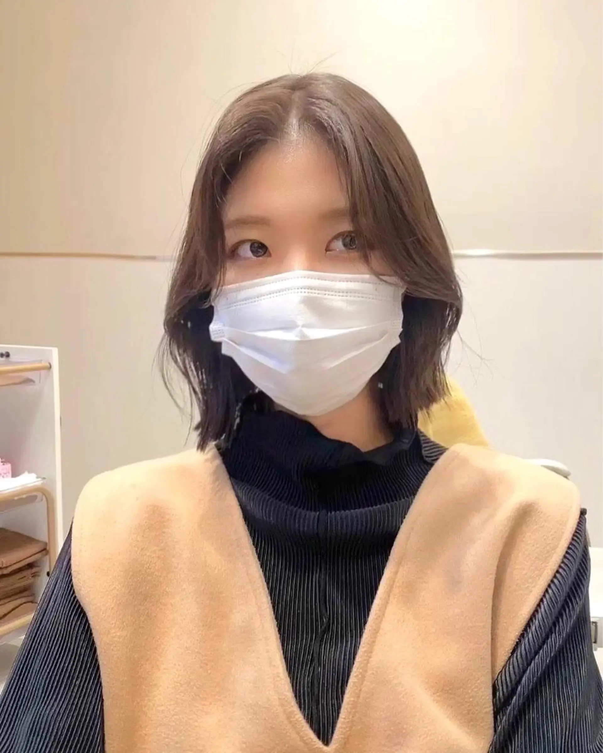 ミディアム カラー パーマ ヘアアレンジ 切りっぱなしボブ アディクシーカラー ブリーチ 透明感カラー イルミナカラー 小野寺瑞希 /最小顔カットのヘアスタイル