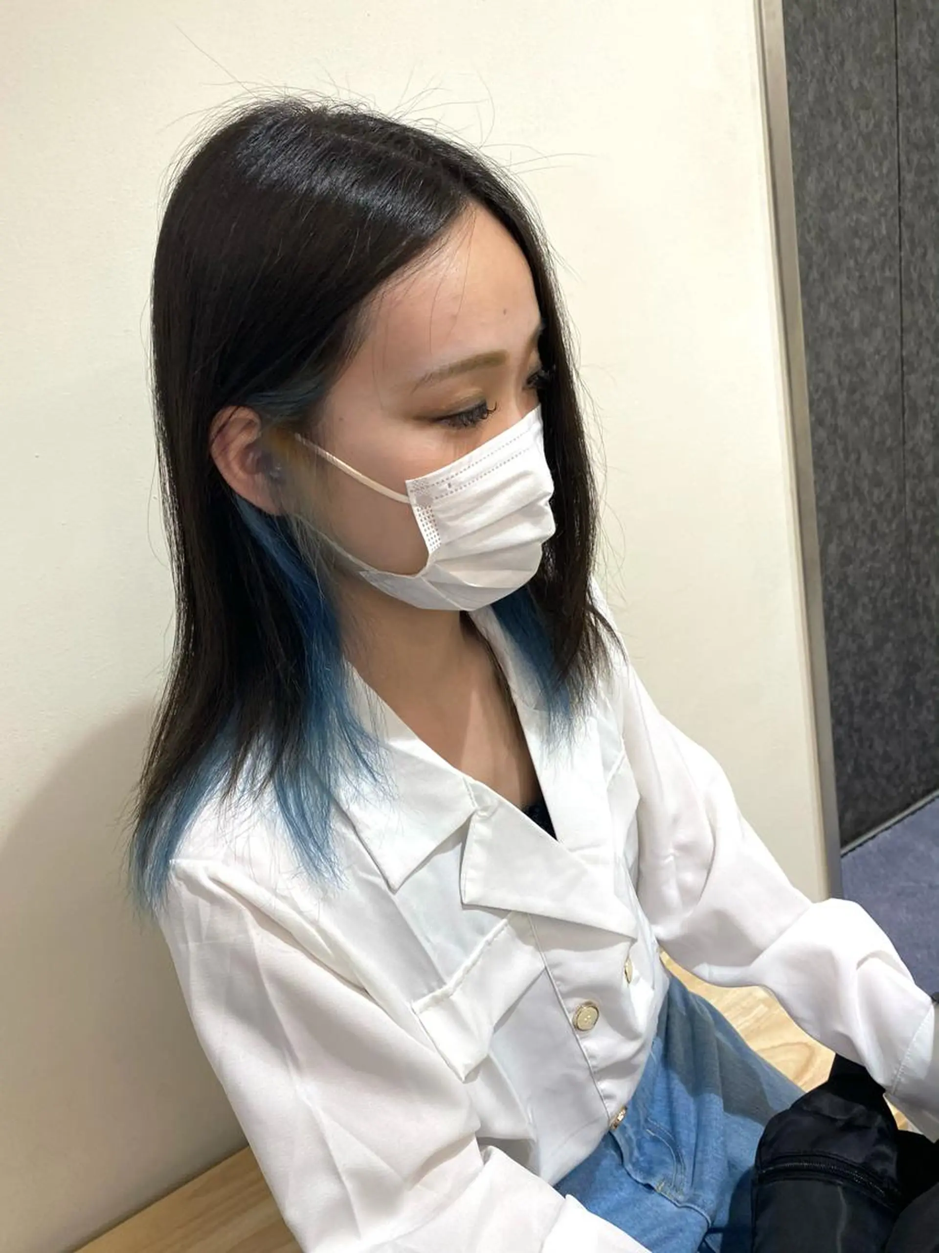 ミディアム カラー ヘアアレンジ ブリーチ ブルーカラー インナーカラー ボブ /ニュアンス/ satomi🧸💖のヘアスタイル