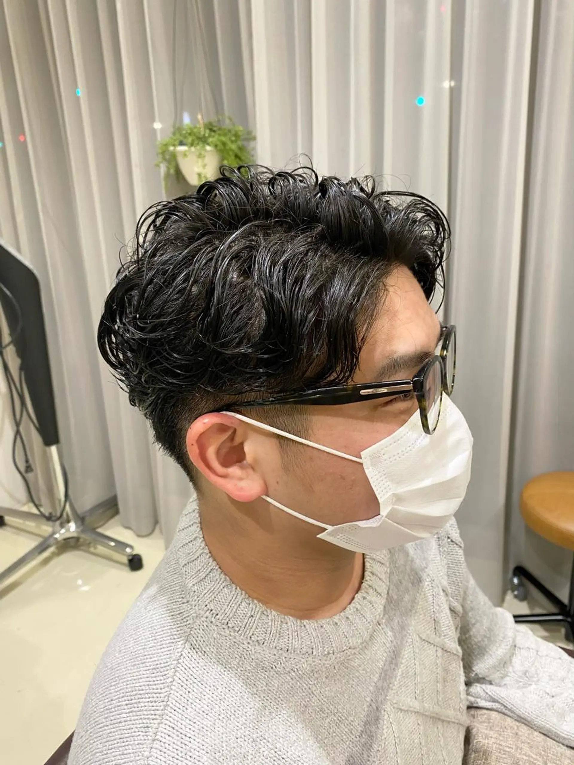 パーマ メンズ キッズ アップバング メンズパーマ ニュアンスパーマ みやび🫧髪質改善 🫧透明感カラー🫧のヘアスタイル
