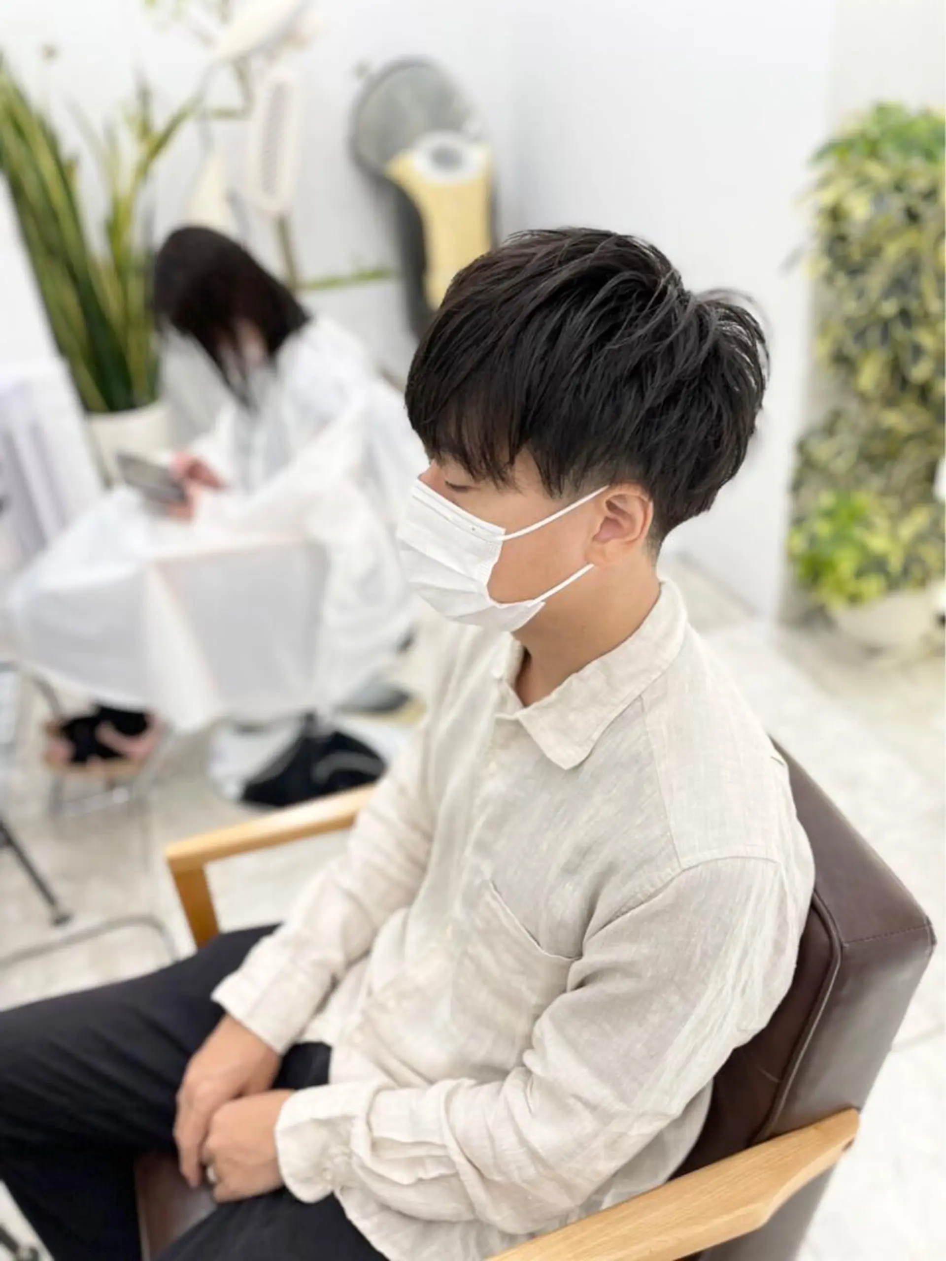ショート メンズ マッシュ カット 白髪ぼかしハイライト 白髪ぼかしカラー中澤のヘアスタイル