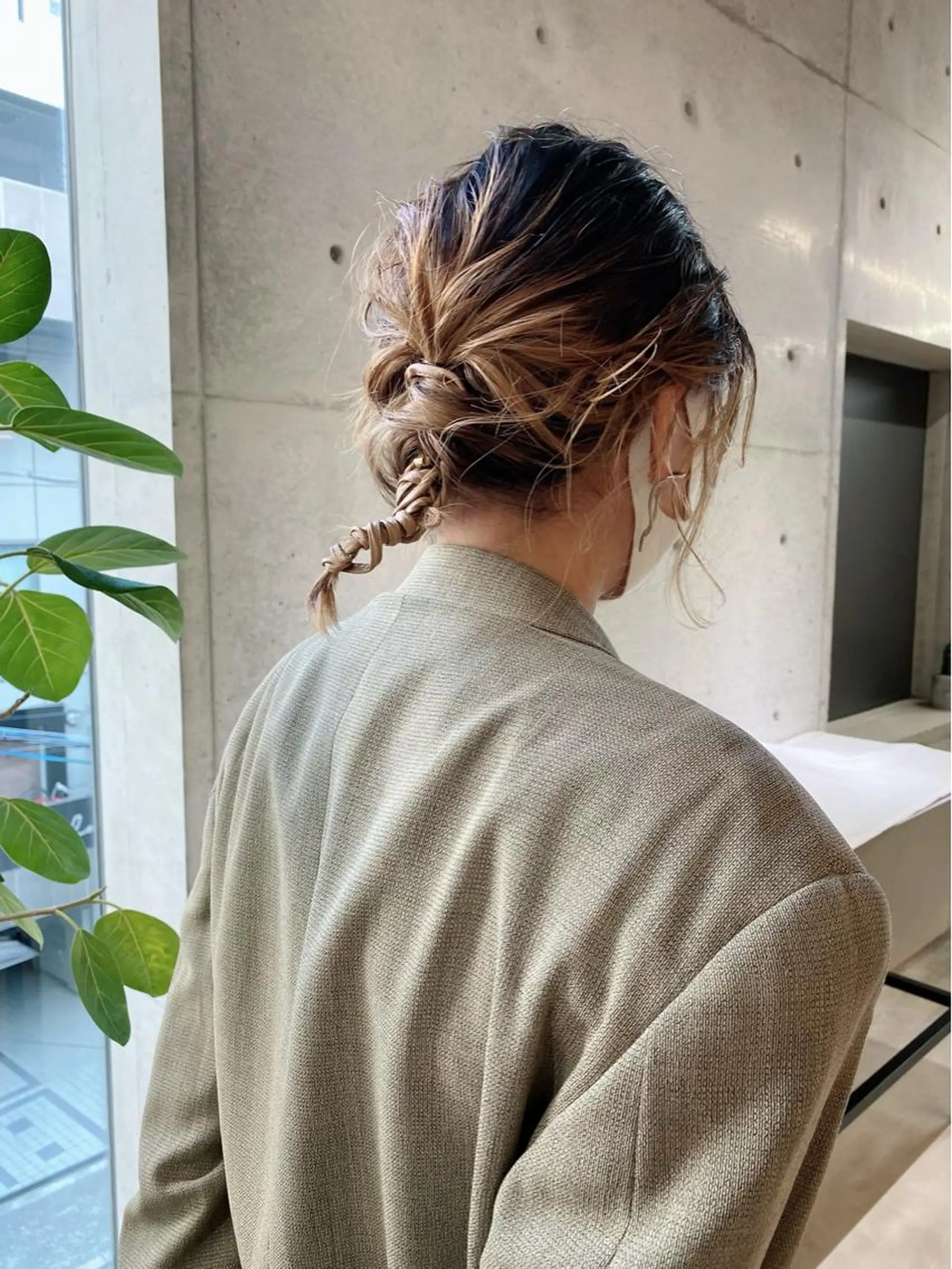 ミディアム カラー ヘアアレンジ son hair HIROEのヘアスタイル