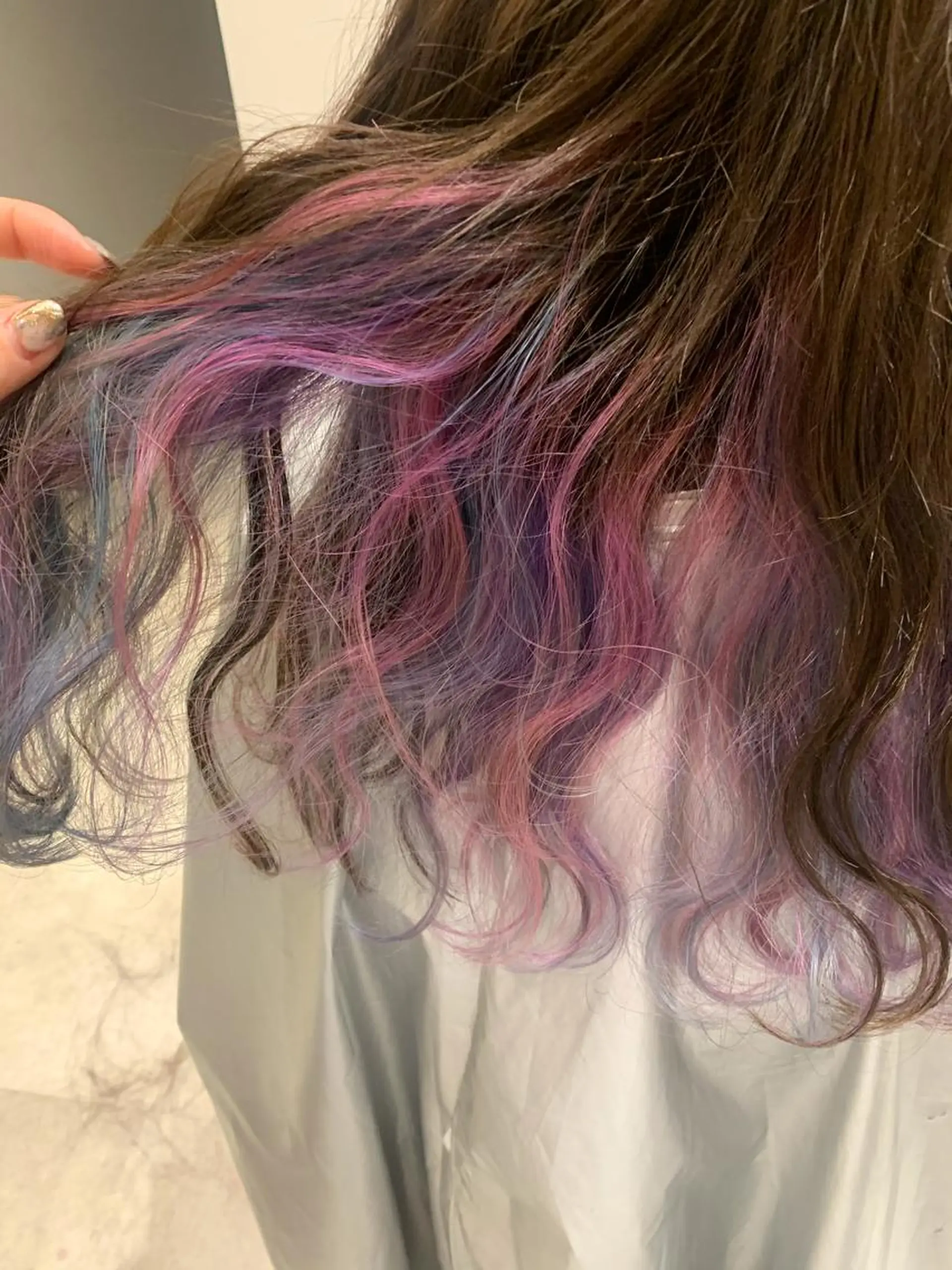 ロング カラー ピンクカラー ユニコーンカラー a-o横浜所属・色落ちまでキレイに！ ！女性サロンremiのヘアスタイル