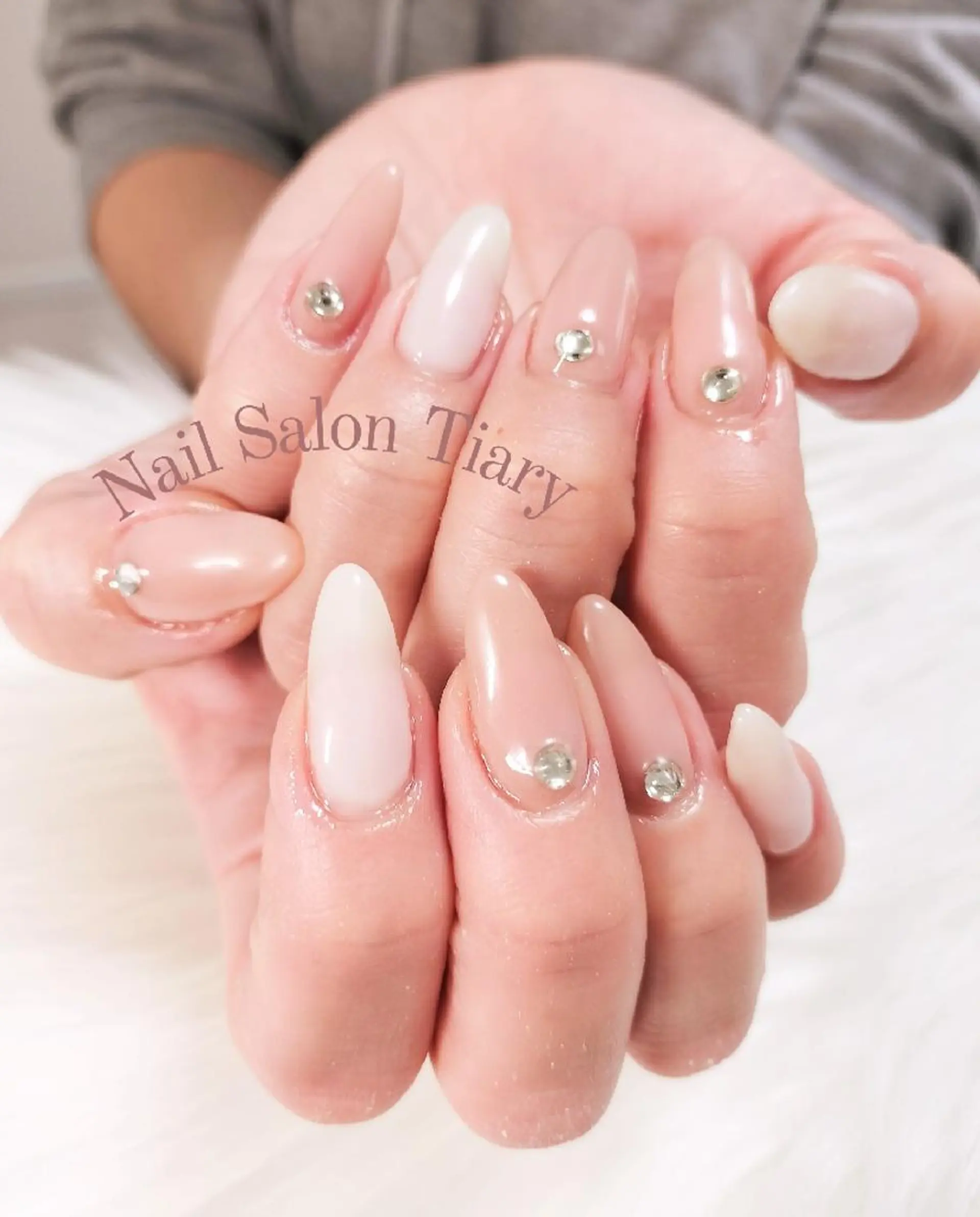 ネイル Nail salon Tiary オーナーのネイルデザイン