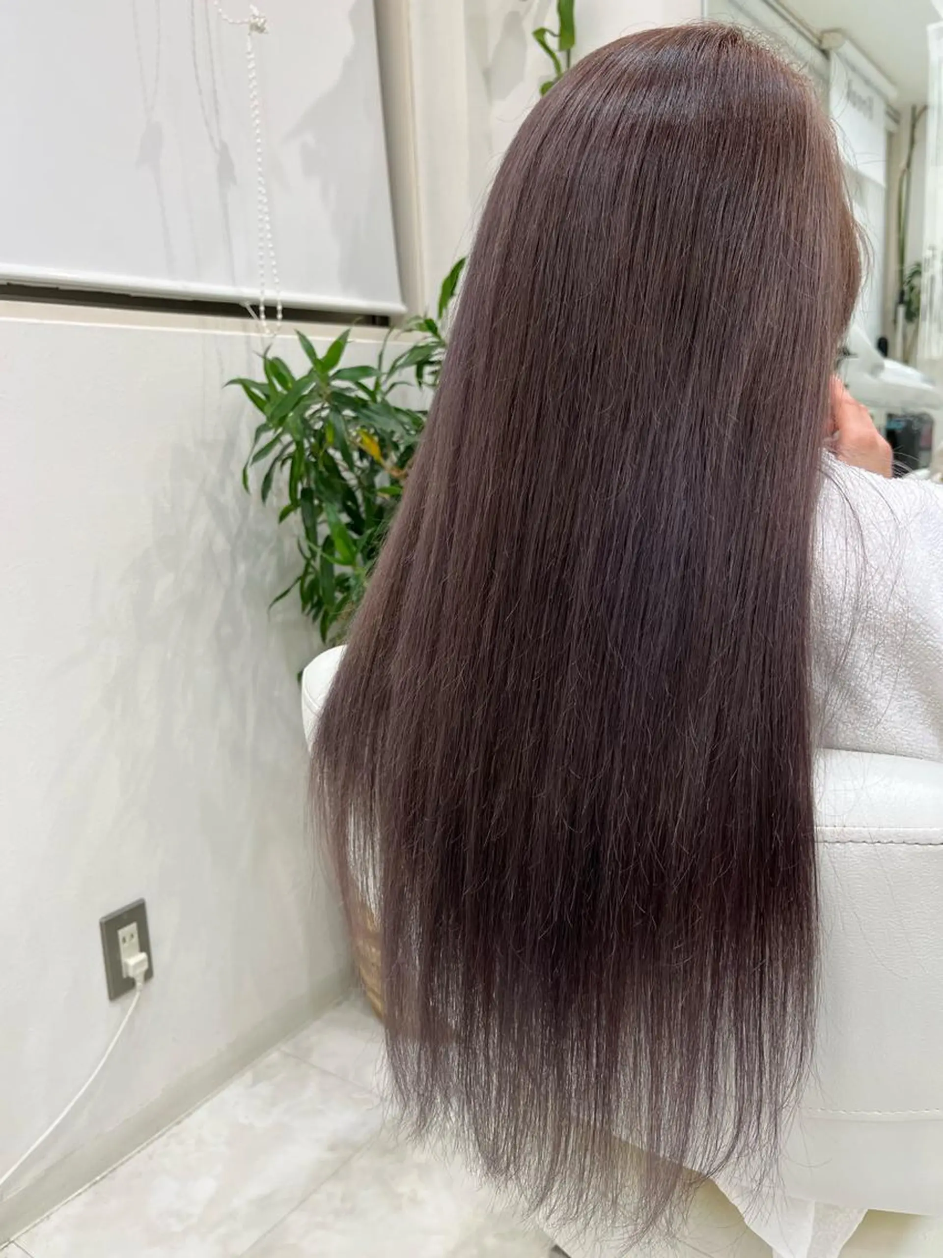 ロング カラー アッシュ ブリーチ ラベンダーカラー ラベンダーアッシュ カット ヘアカラー トリートメント hair  Freak所属・山森 大地のヘアスタイル