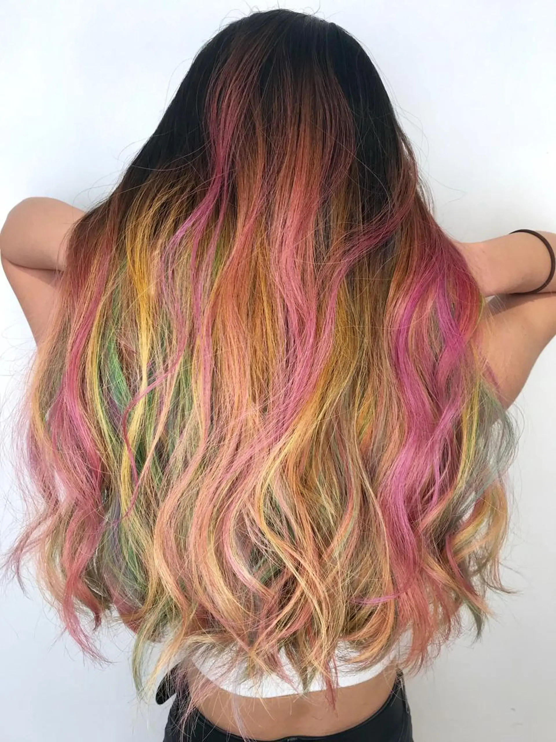 ロング カラー グラデーションカラー 森本 笑のヘアスタイル