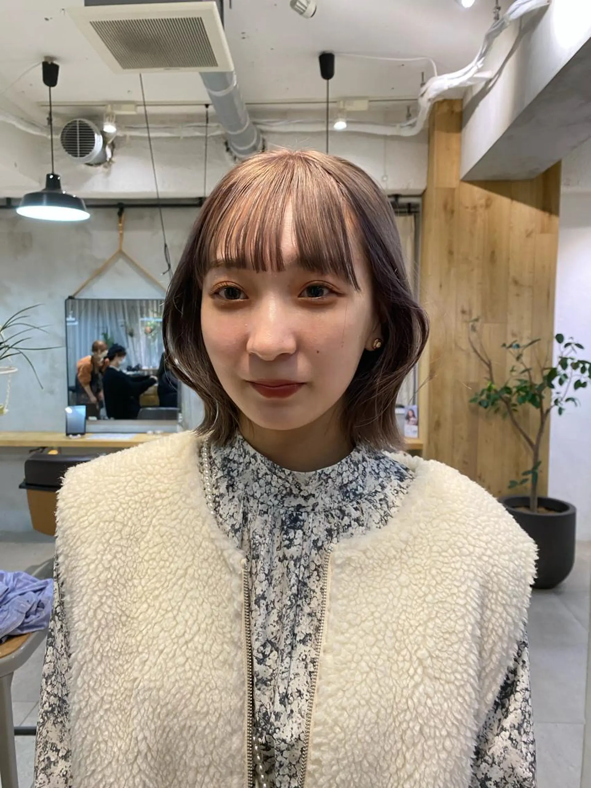ショート カラー ハイトーンカラー ボブ Lomalia 🤍🫧/makoのヘアスタイル
