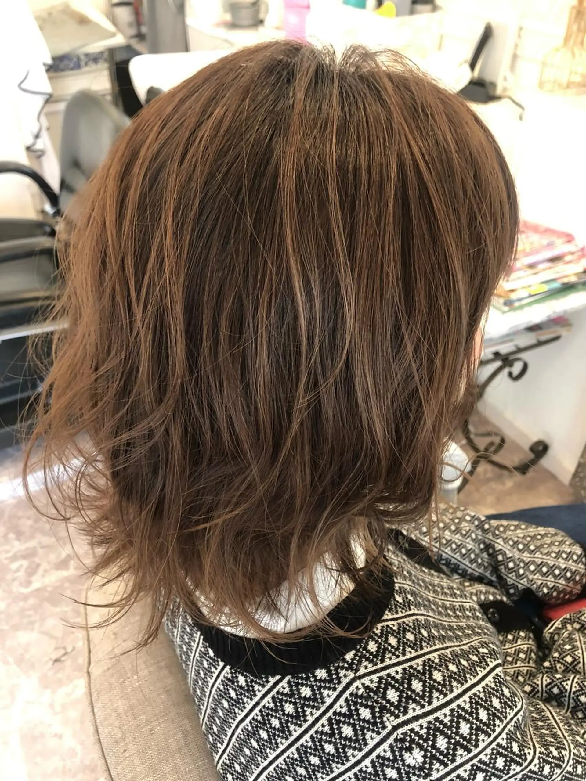 ミディアム ハイライト カット ヘアカラー La.fleur ラ.フルールのヘアスタイル
