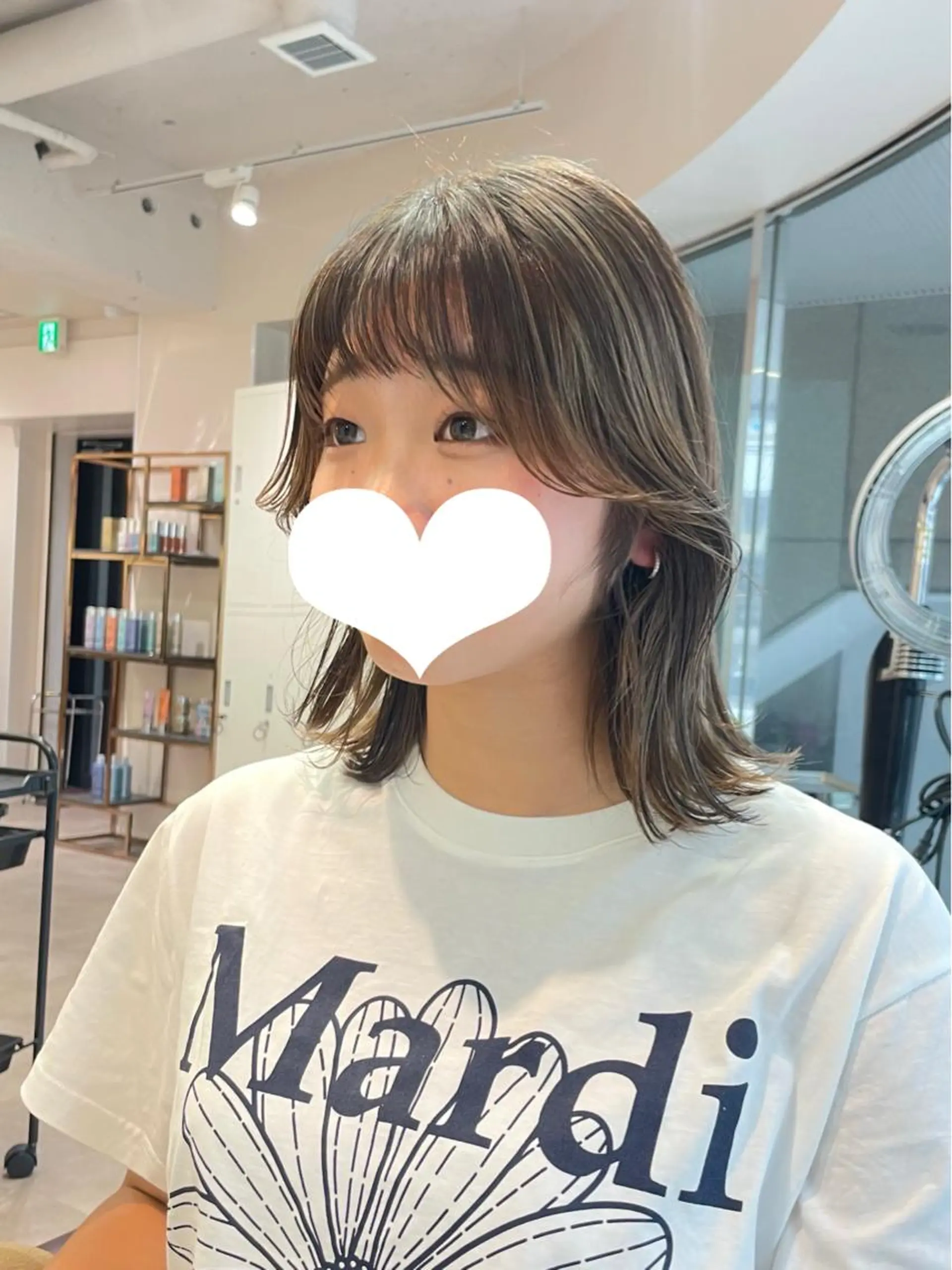 ミディアム カラー カット 松永 梨央のヘアスタイル