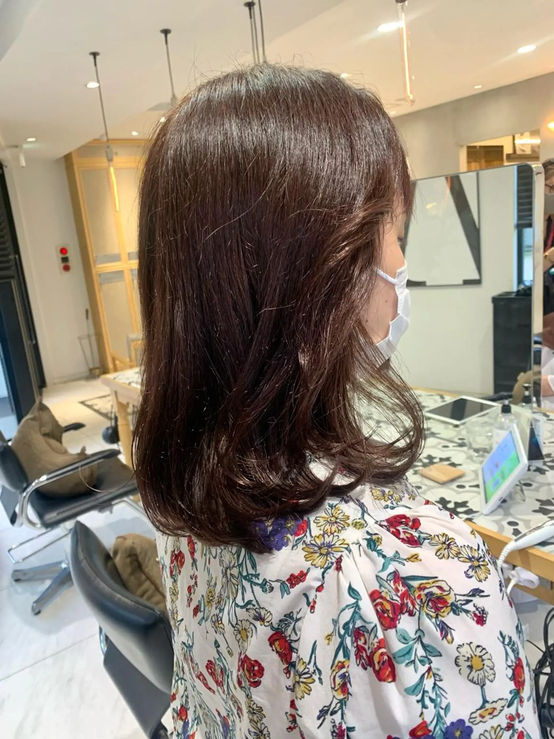 カラー ラベンダー/レイヤー カット🤎mamiのヘアスタイル