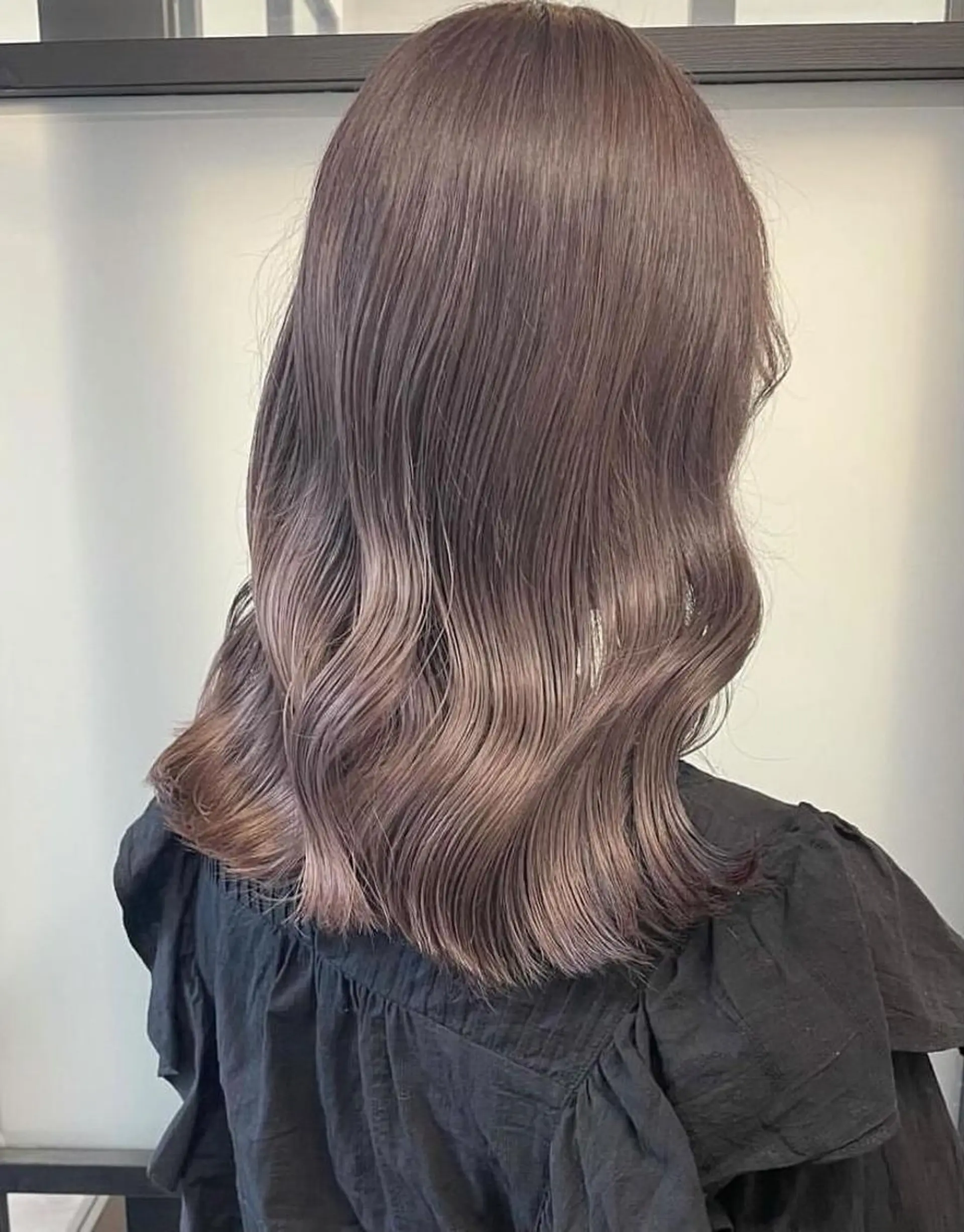 カラー ブリーチ ラベンダーカラー ラベンダーグレー storiiz所属・本田大輝top designerのヘアスタイル