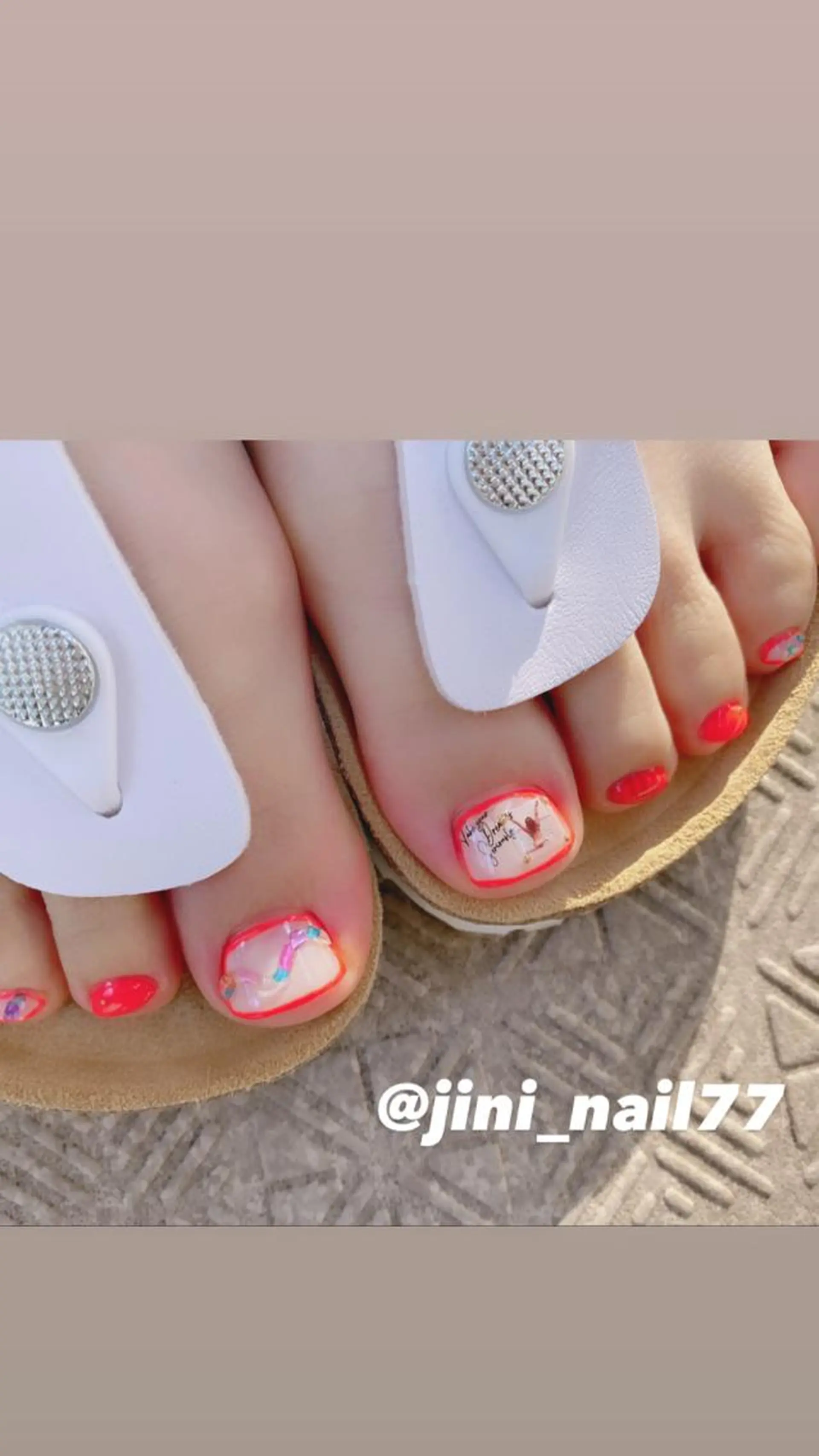 ネイル フットネイル JINI NAIL所属・ジニ ネイルのネイルデザイン