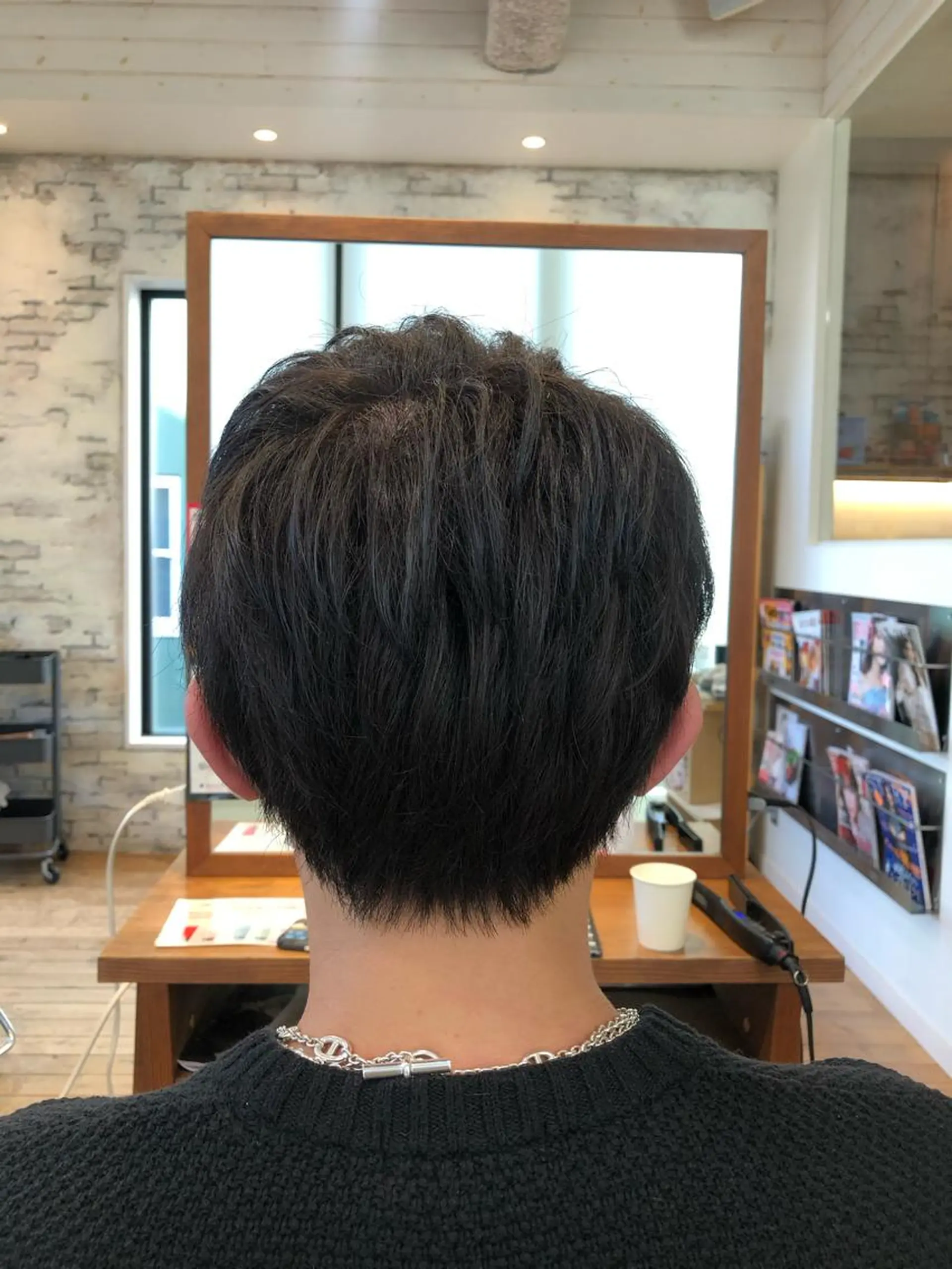 ショート カット 山本　恵 (やまもと  けい)のヘアスタイル