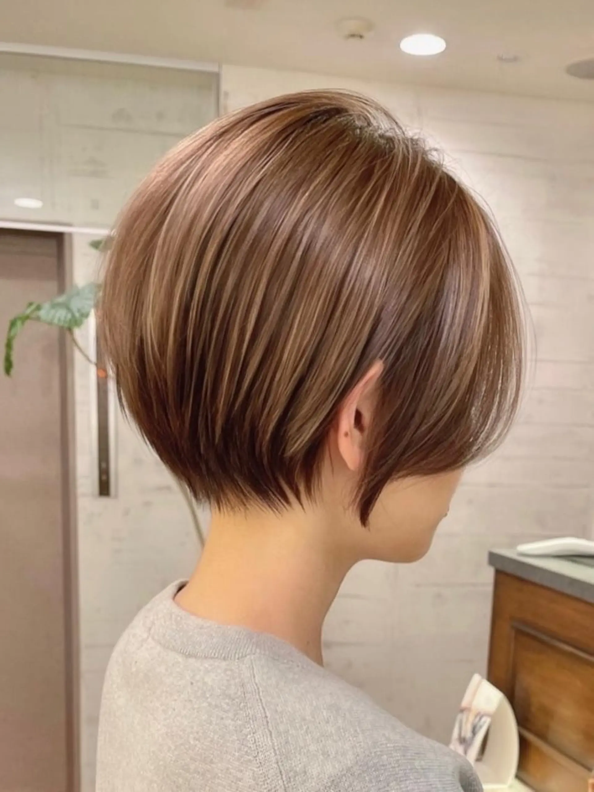 ショート カラー ulu名古屋栄所属・落合しほ/韓国ヘア/ 髪質改善/縮毛矯正のヘアスタイル