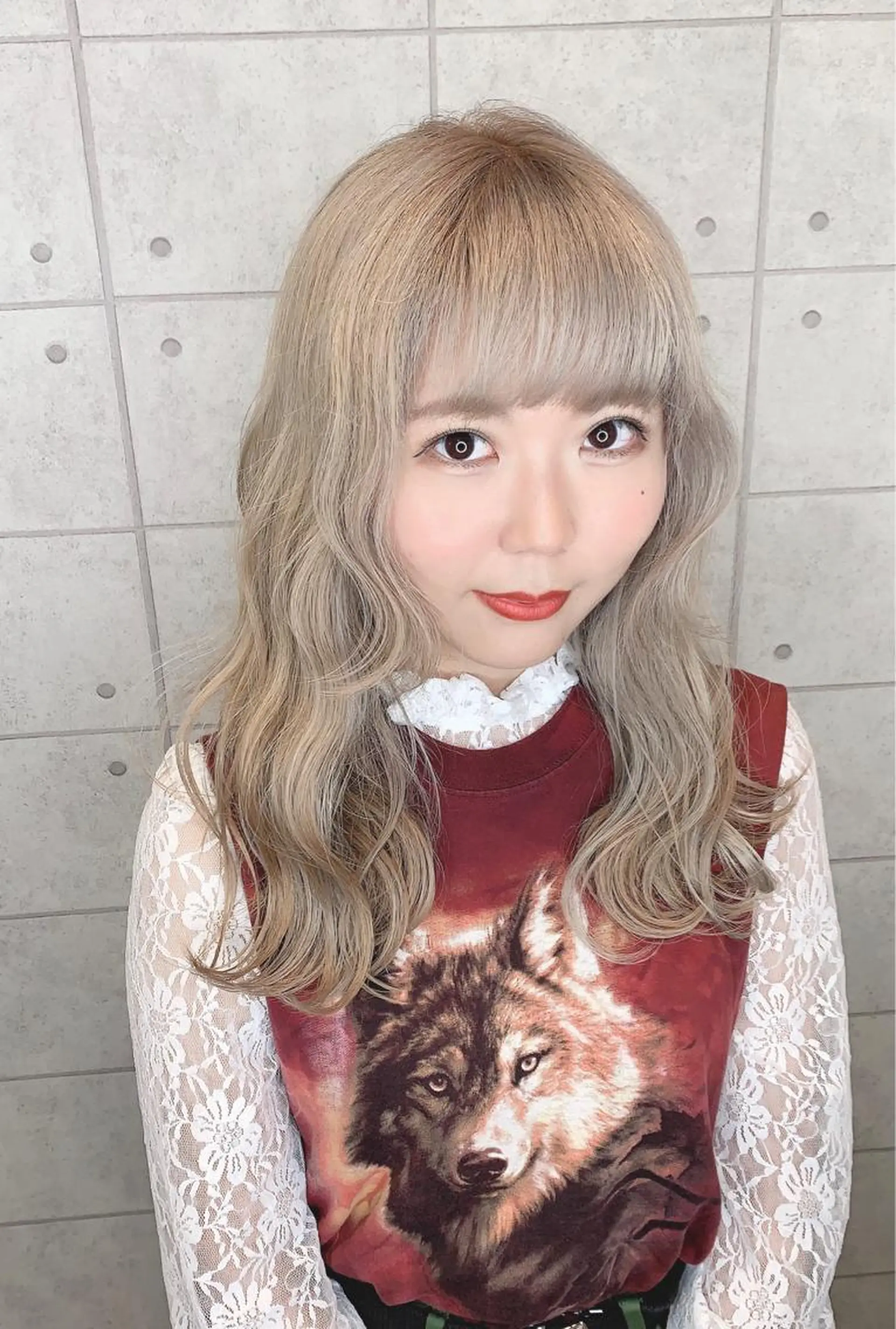 セミロング カラー ヘアアレンジ ベージュカラー ブリーチ ヘアカラー 🌿‬ ܸAir 透明感🌱西村知佳のヘアスタイル