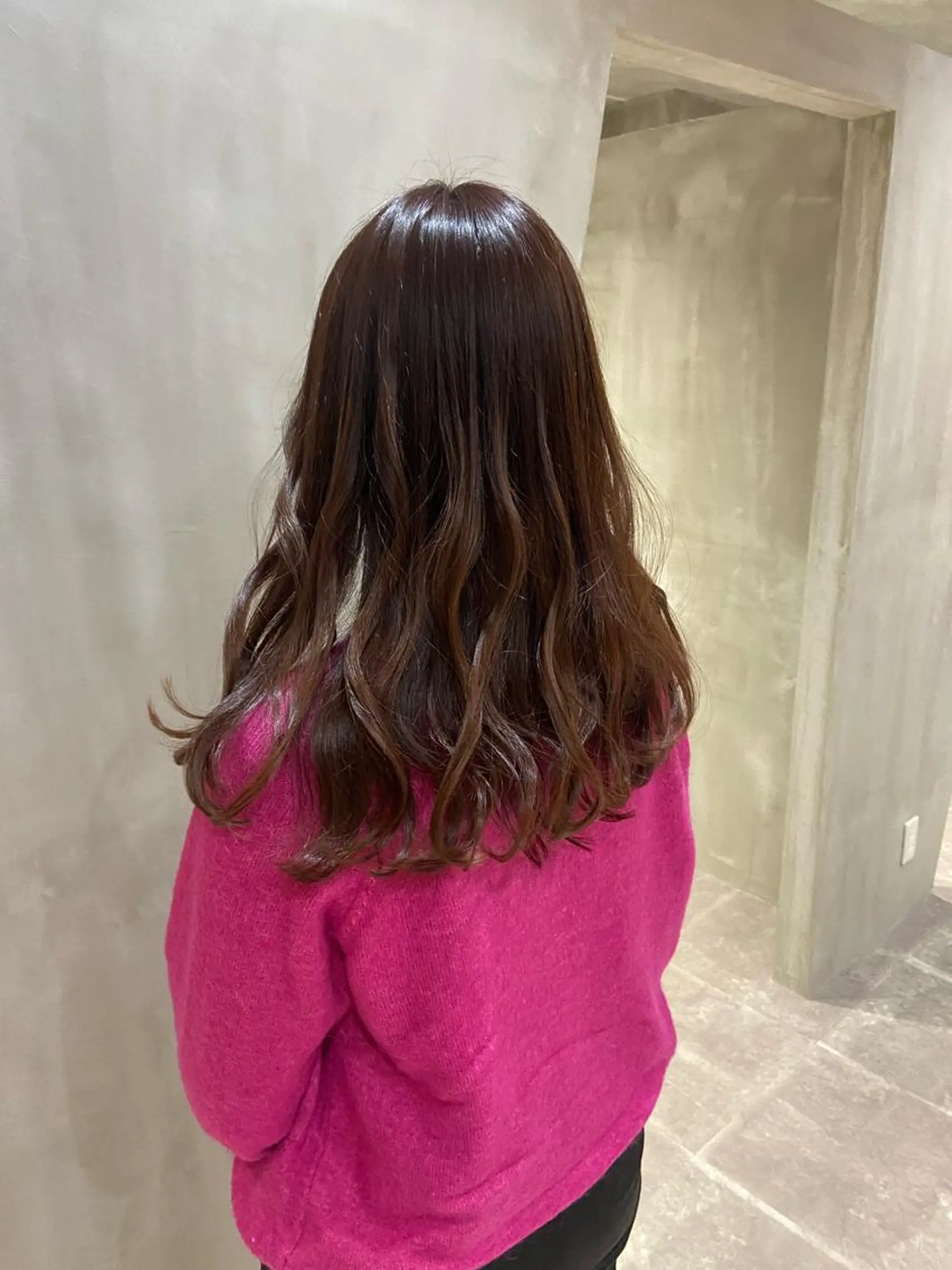 セミロング チョコレートブラウン 髪質改善特化newi ‎🤍amaneのヘアスタイル