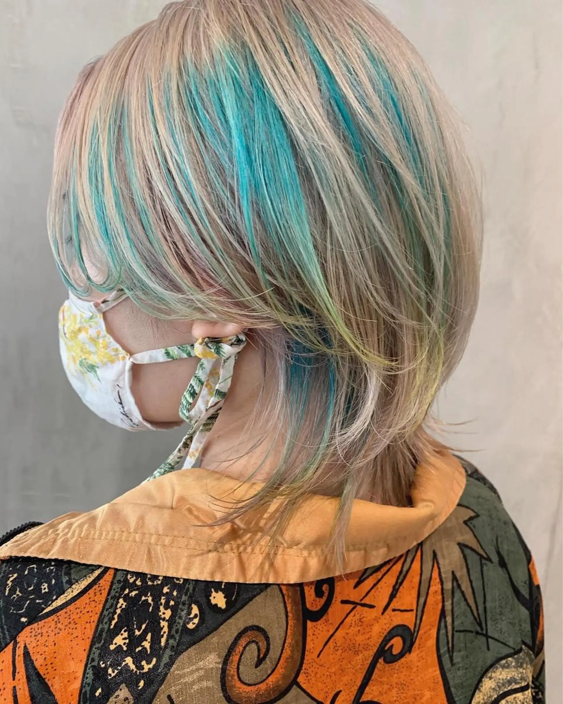 ショート カラー ハイトーンカラー ヘアカラー トリートメント 優 作のヘアスタイル