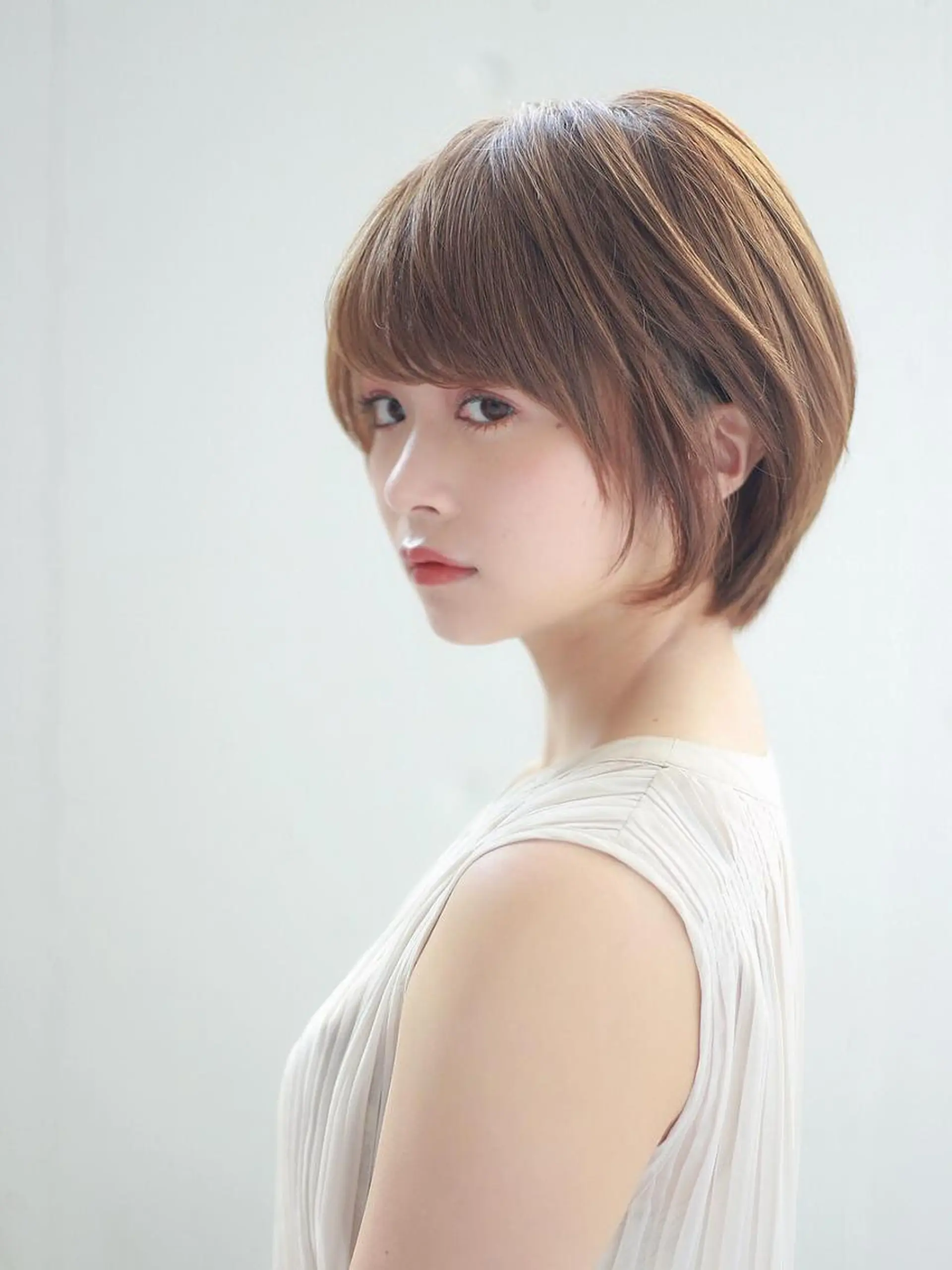 ショート ボブ 似合わせカット ショートヘア 小顔カット カット トリートメント ケイト🌙 ブリーチカラーのヘアスタイル
