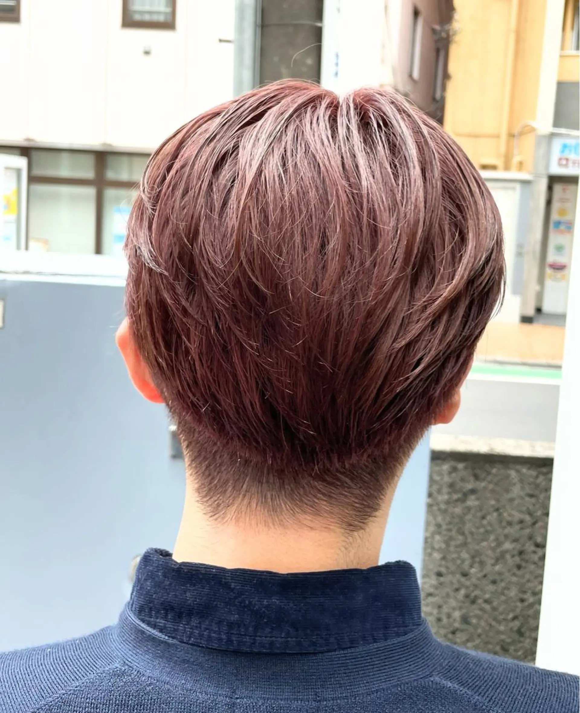 カラー メンズ ピンクカラー カット ヘアカラー 中村 海波のヘアスタイル