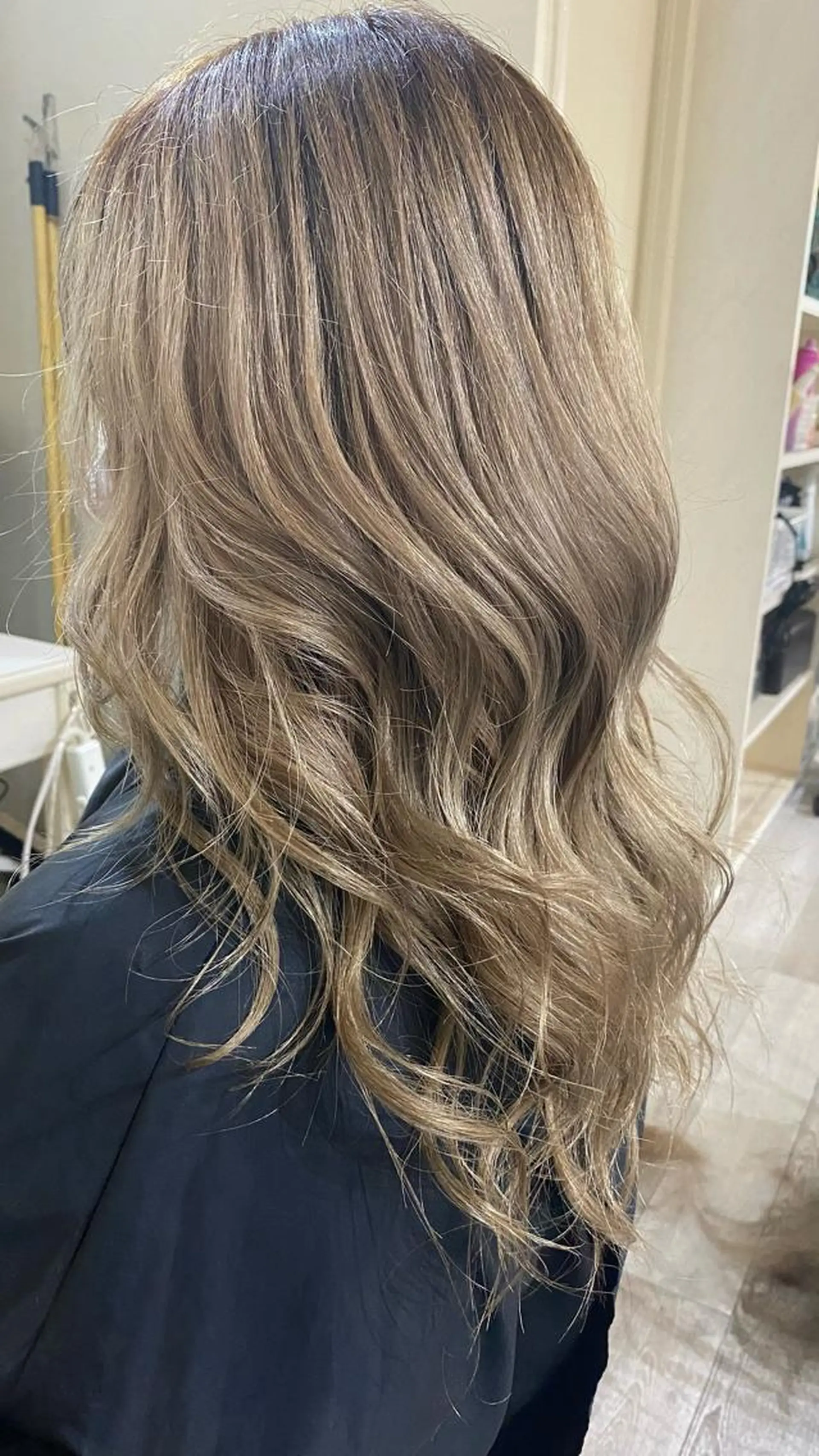 ロング カラー ベージュカラー ブリーチ カラー特化美容師 なかもと たつひろのヘアスタイル