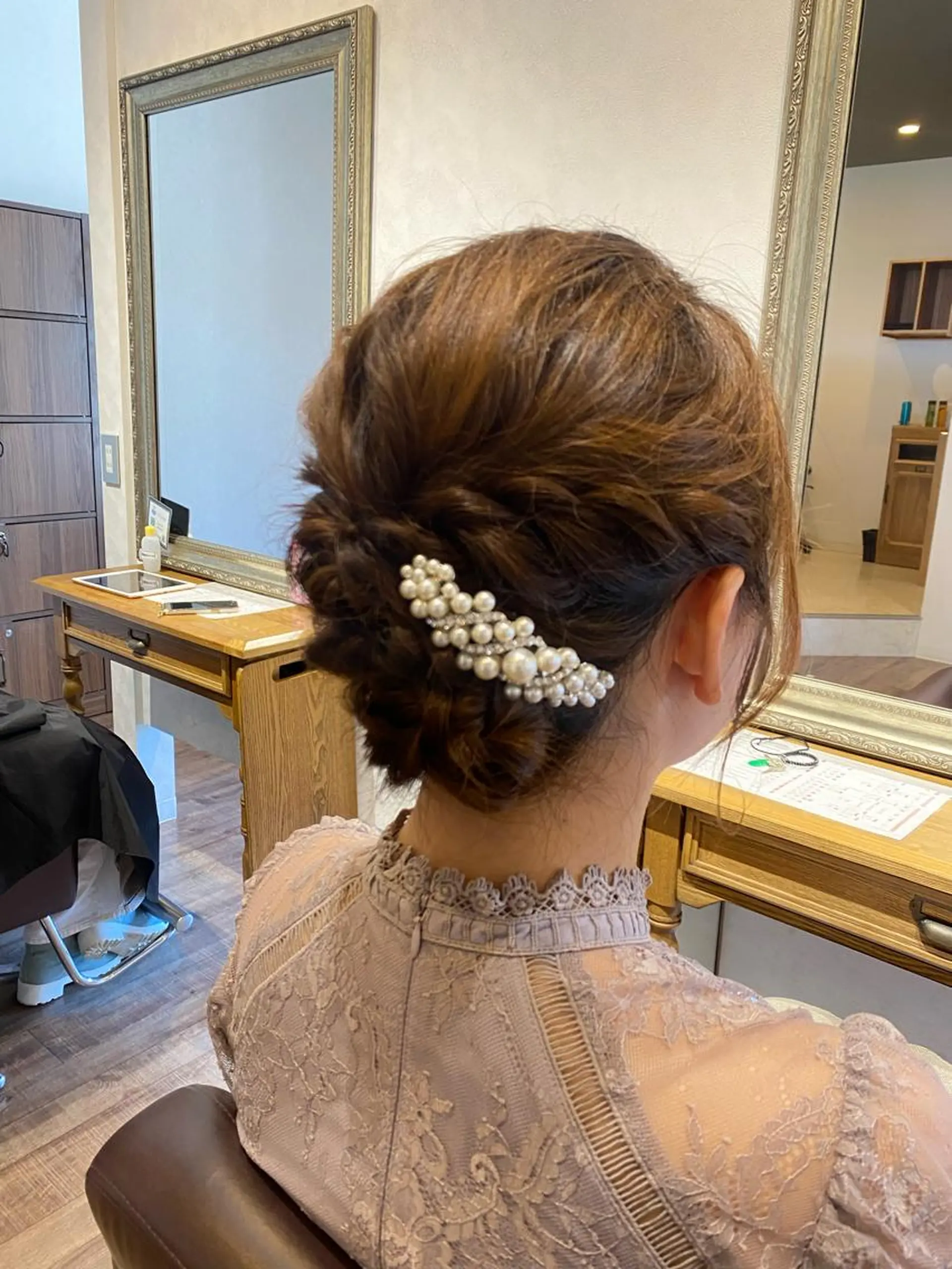 ミディアム ヘアセット 美容室Limb所属・髪質改善/縮毛/小林 水葵のヘアスタイル