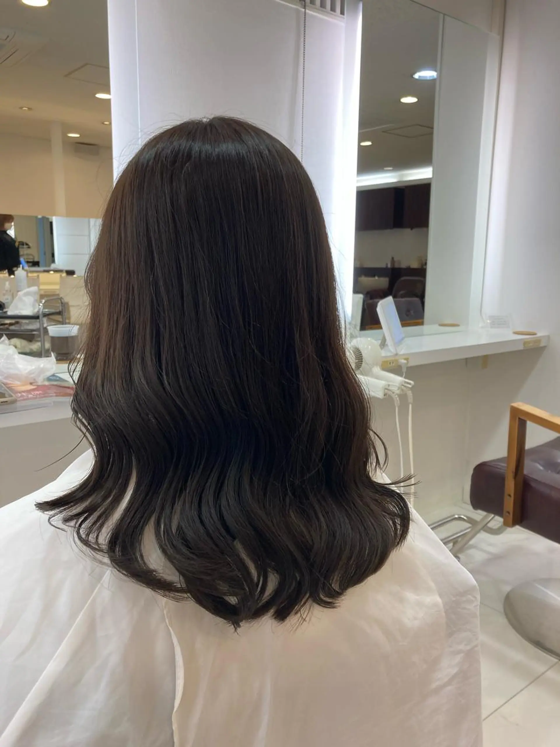 セミロング 髪質改善 ヨシンモリ 韓国風ヘア トリートメント ヘアセット ヘアー・クロマチックノート所属・杣澤 詩乃のヘアスタイル