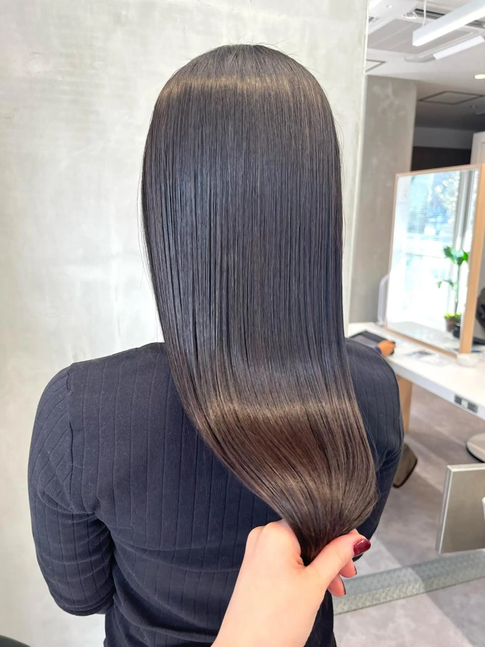 ロング 髪質改善 charer eye salon所属・マブチ キサラのマツエク・マツパデザイン