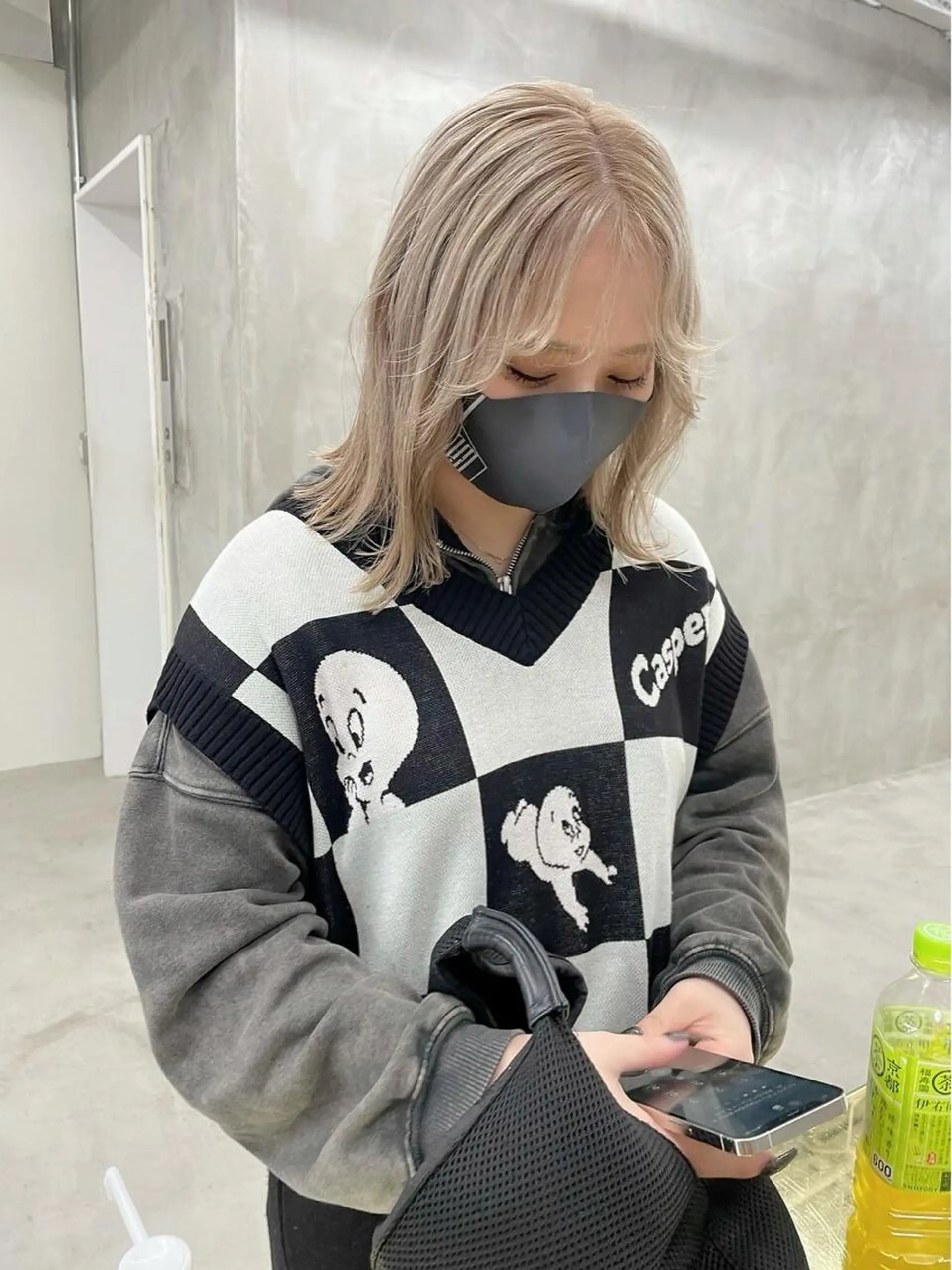 ミディアム カラー パーマ ヘアアレンジ メンズ ミディアムパーマ メンズバレイヤージュ メンズブリーチ センターパート フェードカット ヘアカラー トリートメント ハイトーン/レイヤー 🌸さくらのヘアスタイル