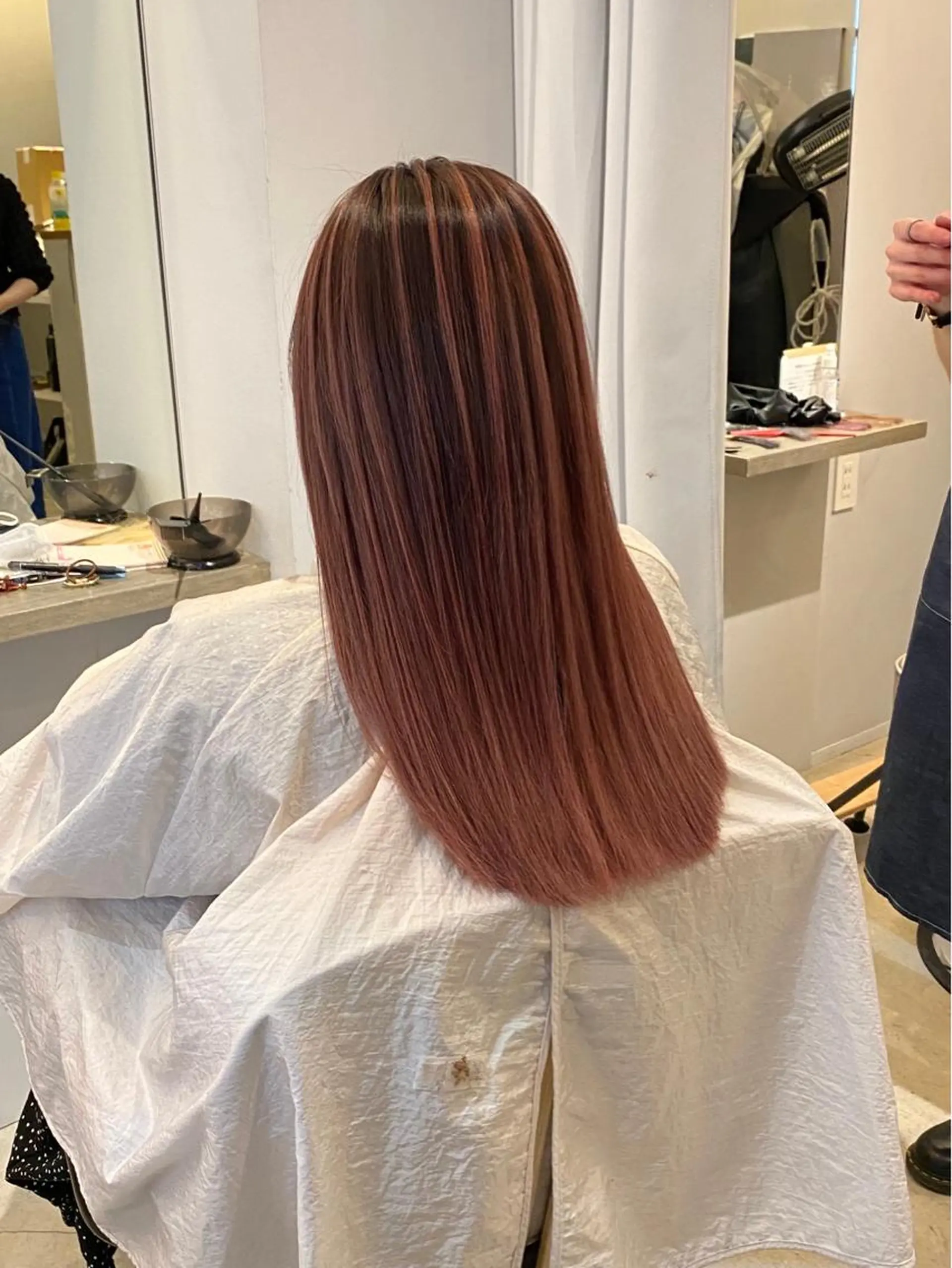 カラー ハイライトカラー 芽生 🌱のヘアスタイル