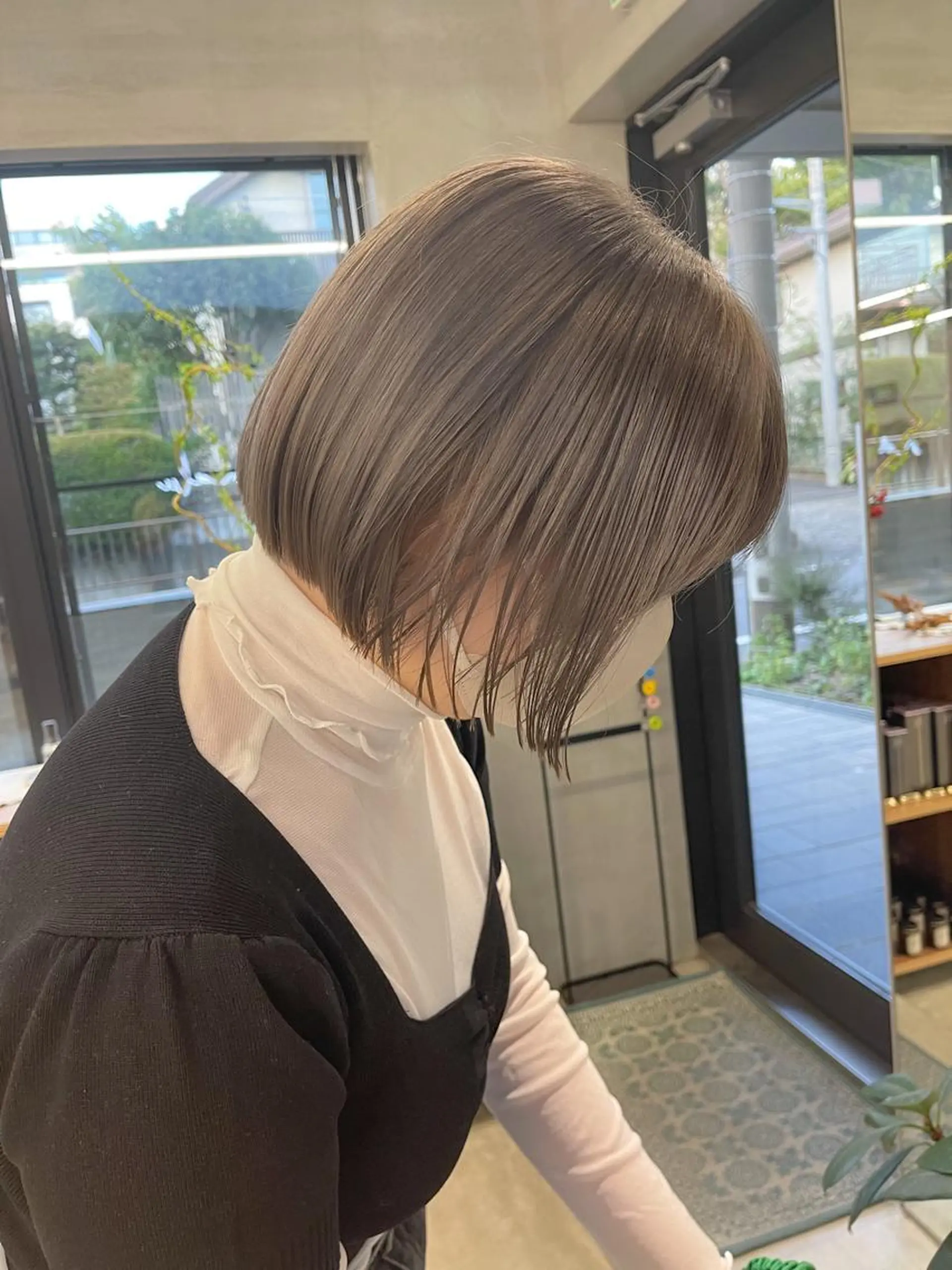 カラー 鶴井 美空のヘアスタイル