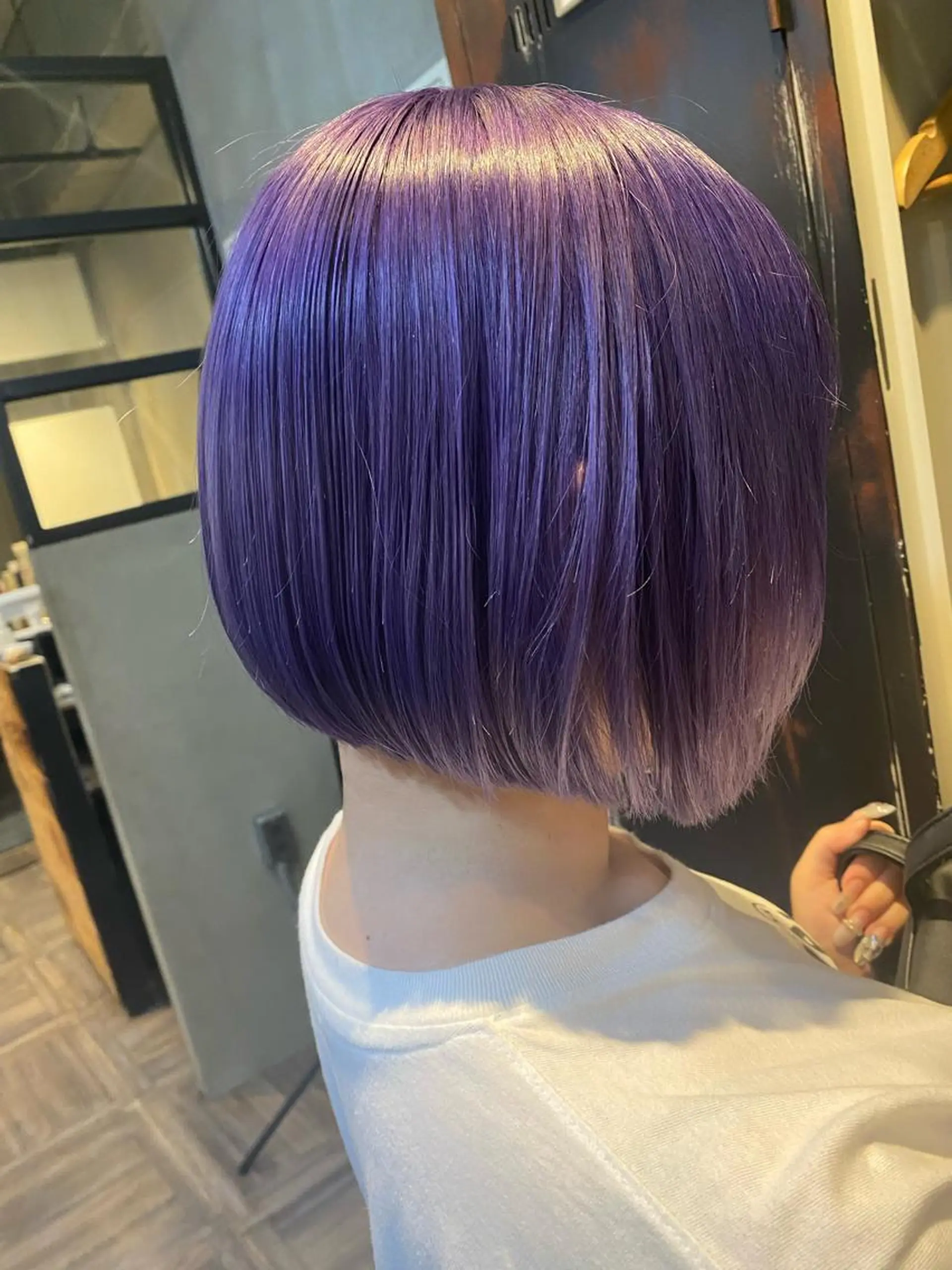 ショート カラー ブリーチ パープルカラー カット ヘアカラー La  fith hair ponte 船橋店所属・宍倉 輝信のヘアスタイル