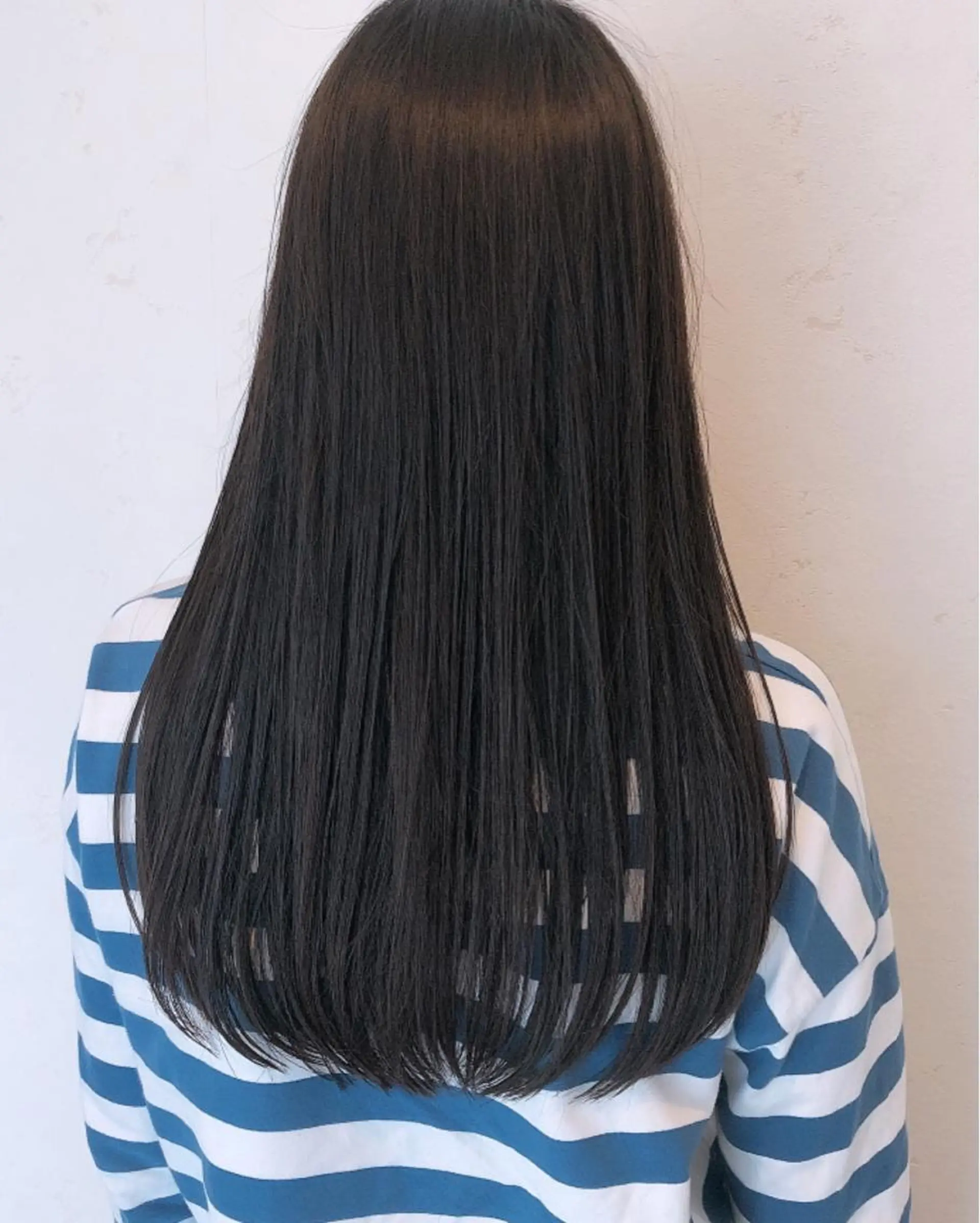 セミロング The book hand salon所属・伊藤 さやかのヘアスタイル