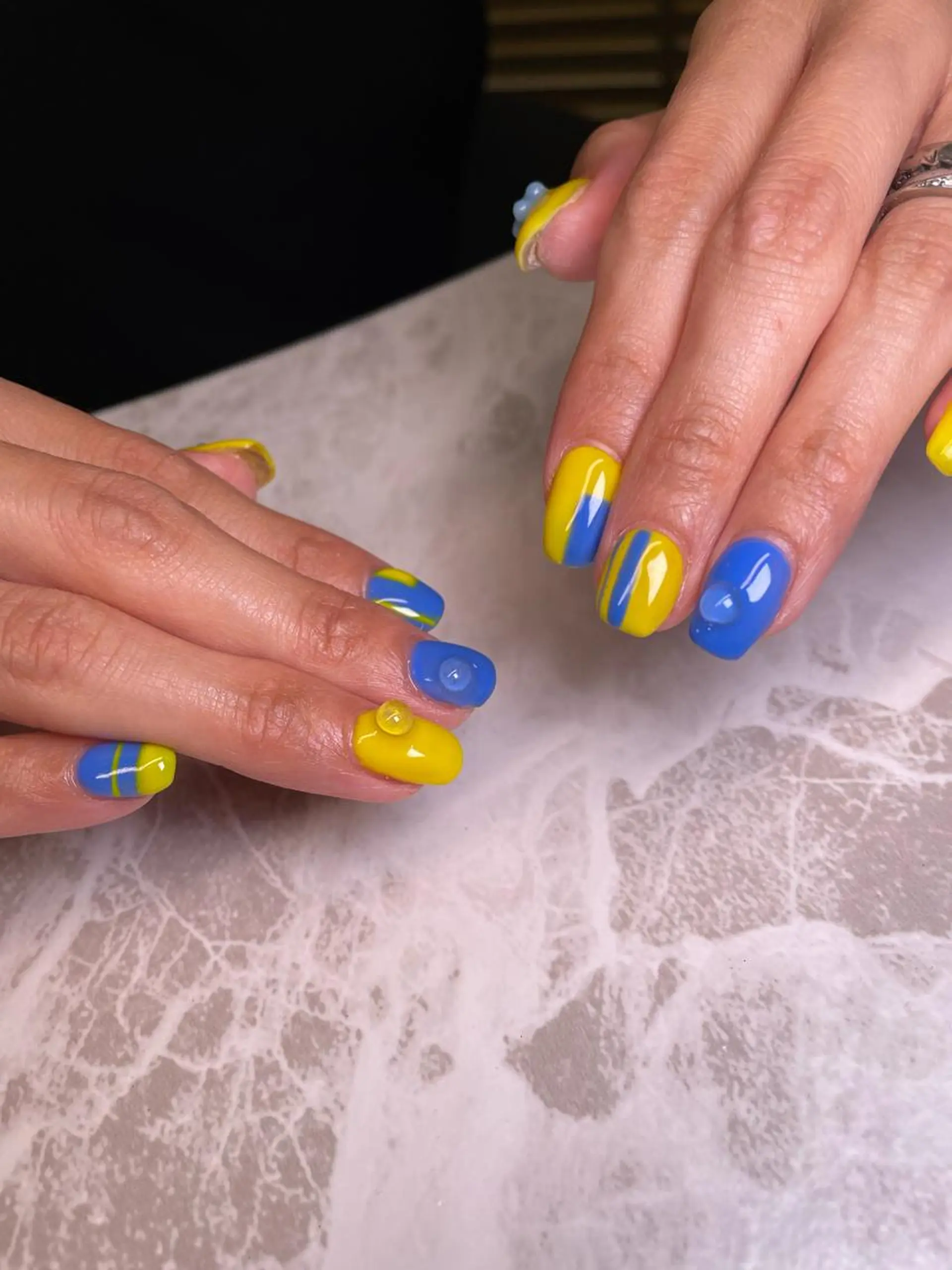 ネイル ハンドネイル YOUTH nails waxing所属・YOUTH natsumiのネイルデザイン