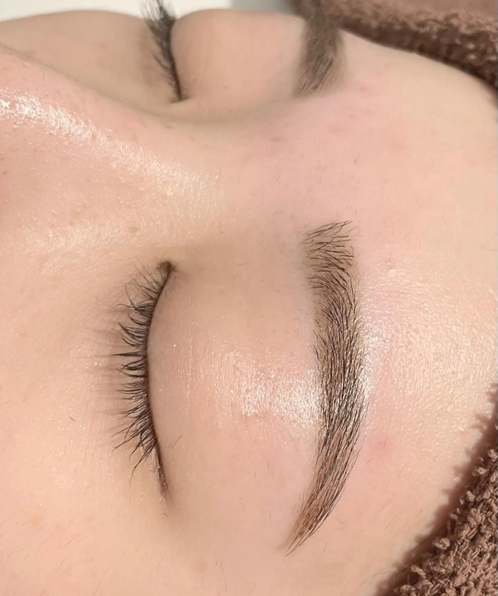 アイブロウ re-born konomi 産休中のマツエク・マツパデザイン