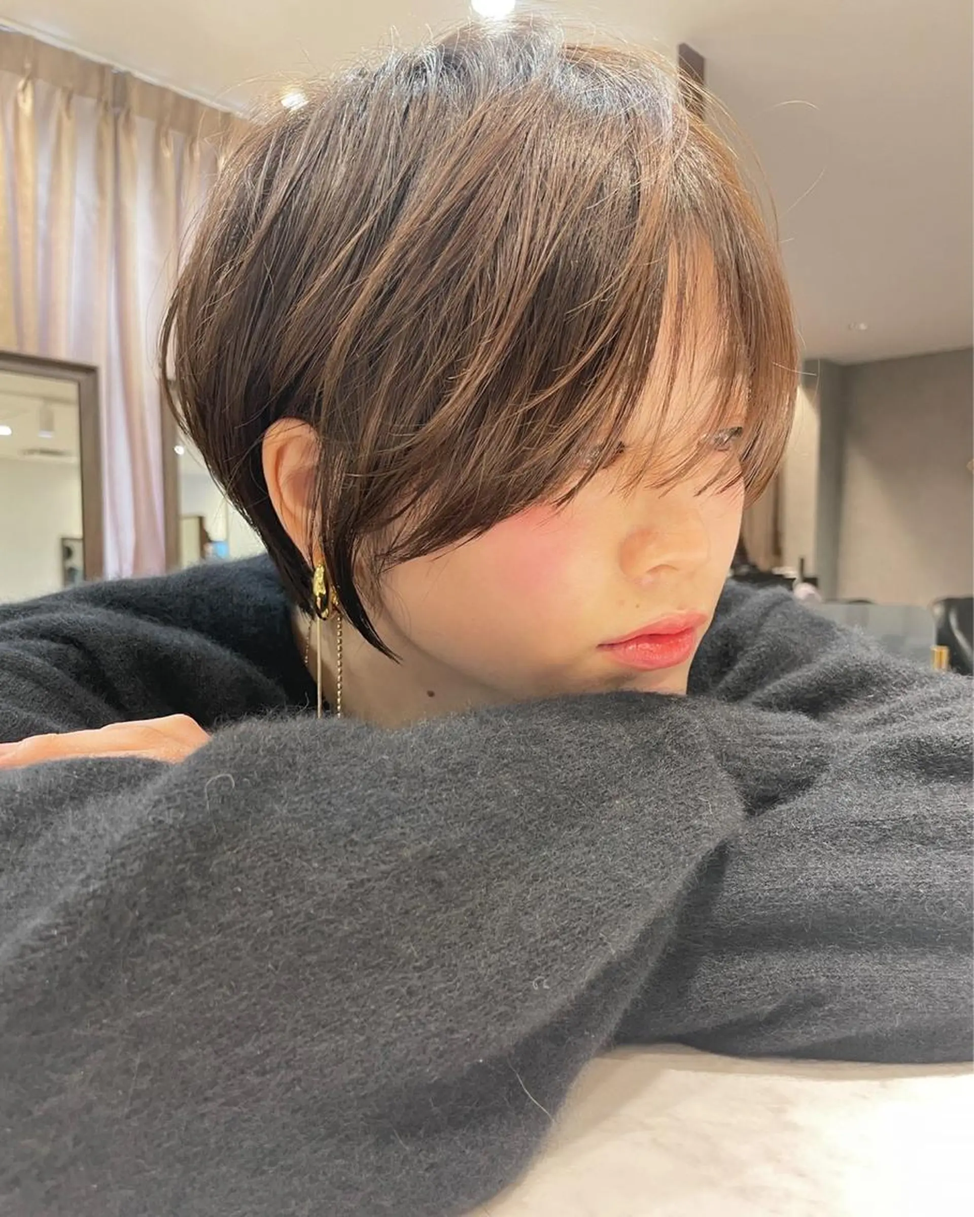 ショート カラー ショートボブ ブルーカラー ボブ 顔周りカット ショートヘア 💛うる艶ハイトーン LEON💛のヘアスタイル