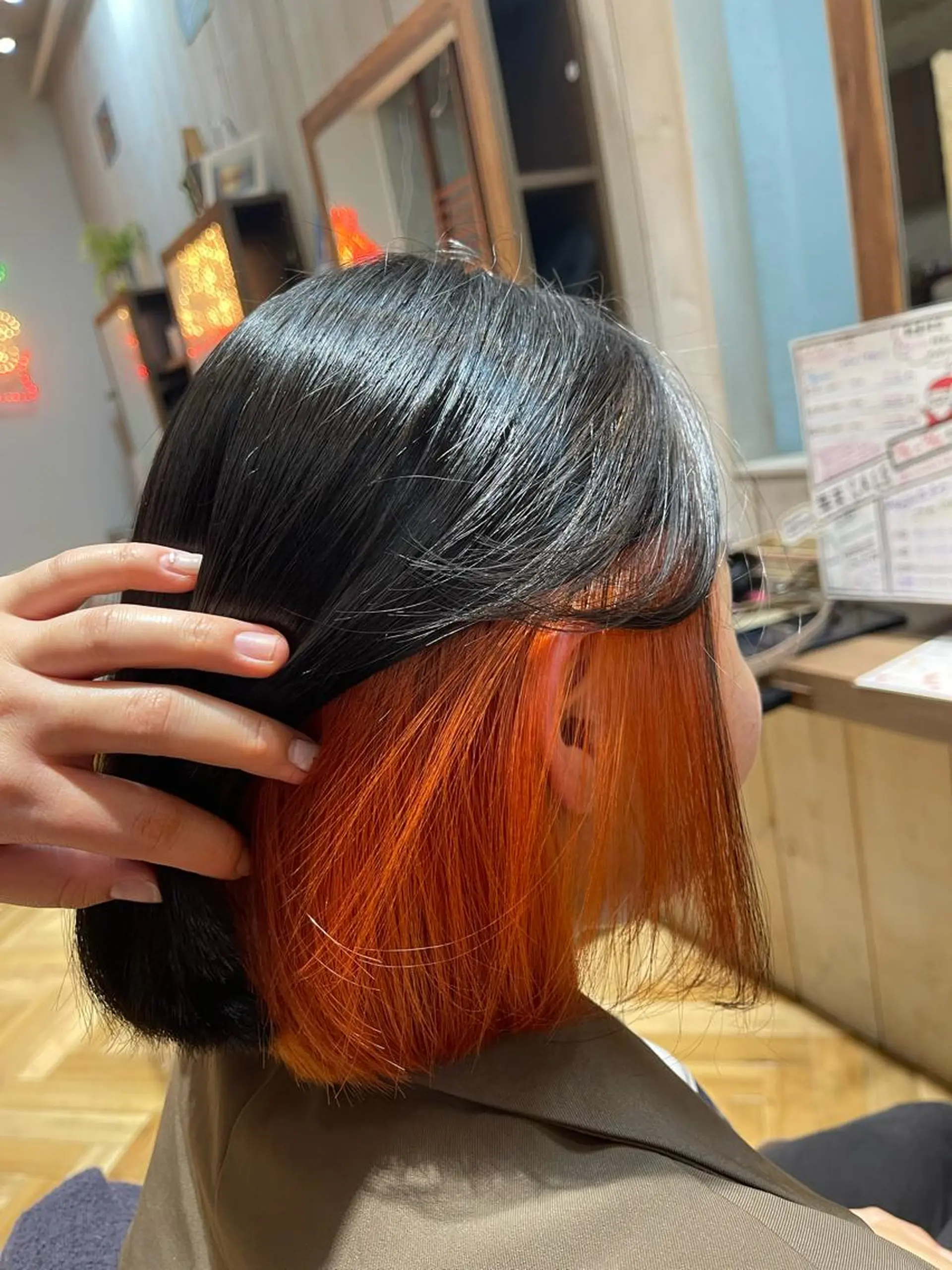 カラー インナーカラー オレンジ カット ヘアカラー セピアージュアン所属・バヤラー バイガルマーのヘアスタイル