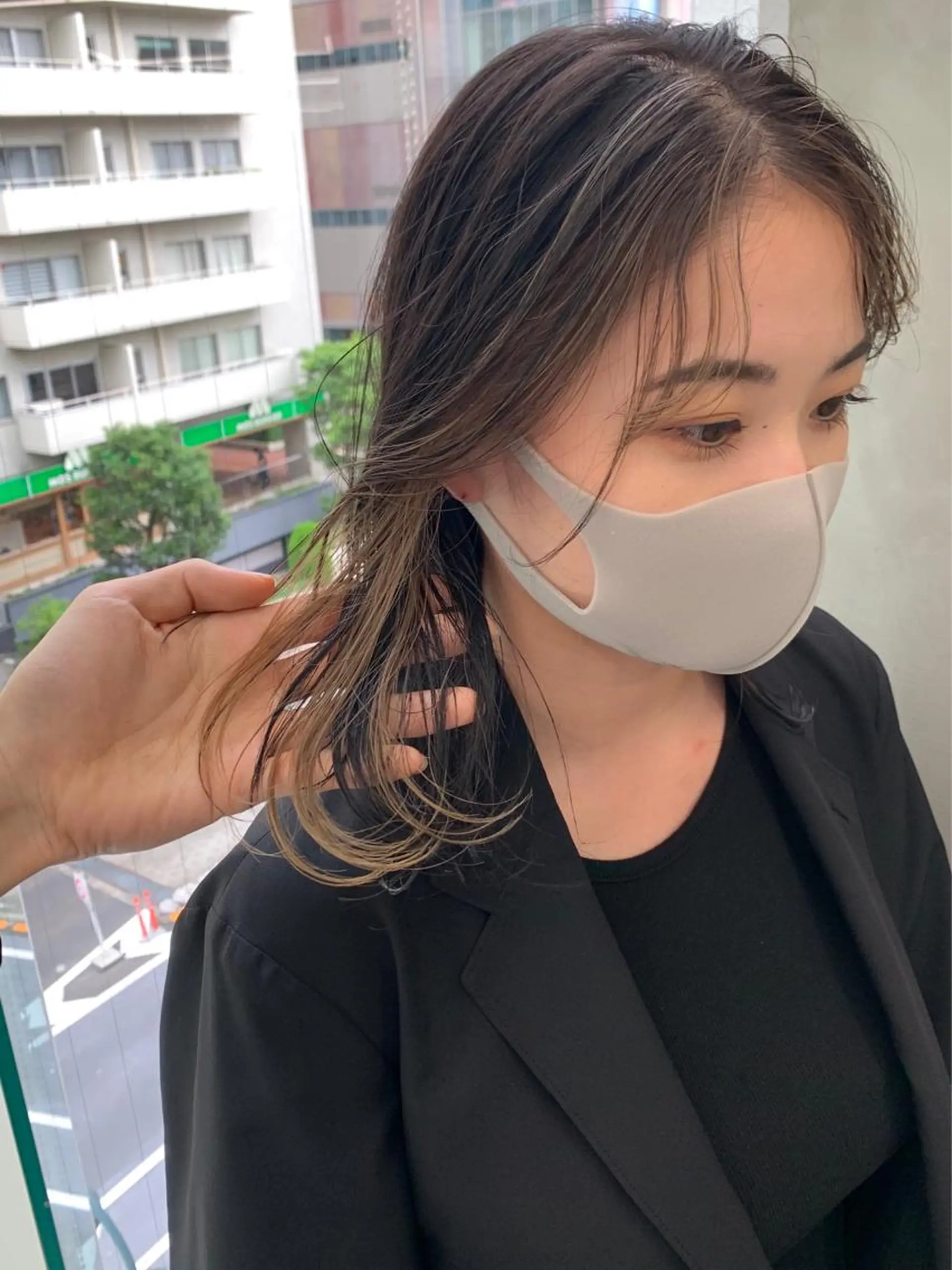 ロング カラー カット ヘアカラー トリートメント 🌿似合わせブリーチ 山出朋幸🌿のヘアスタイル