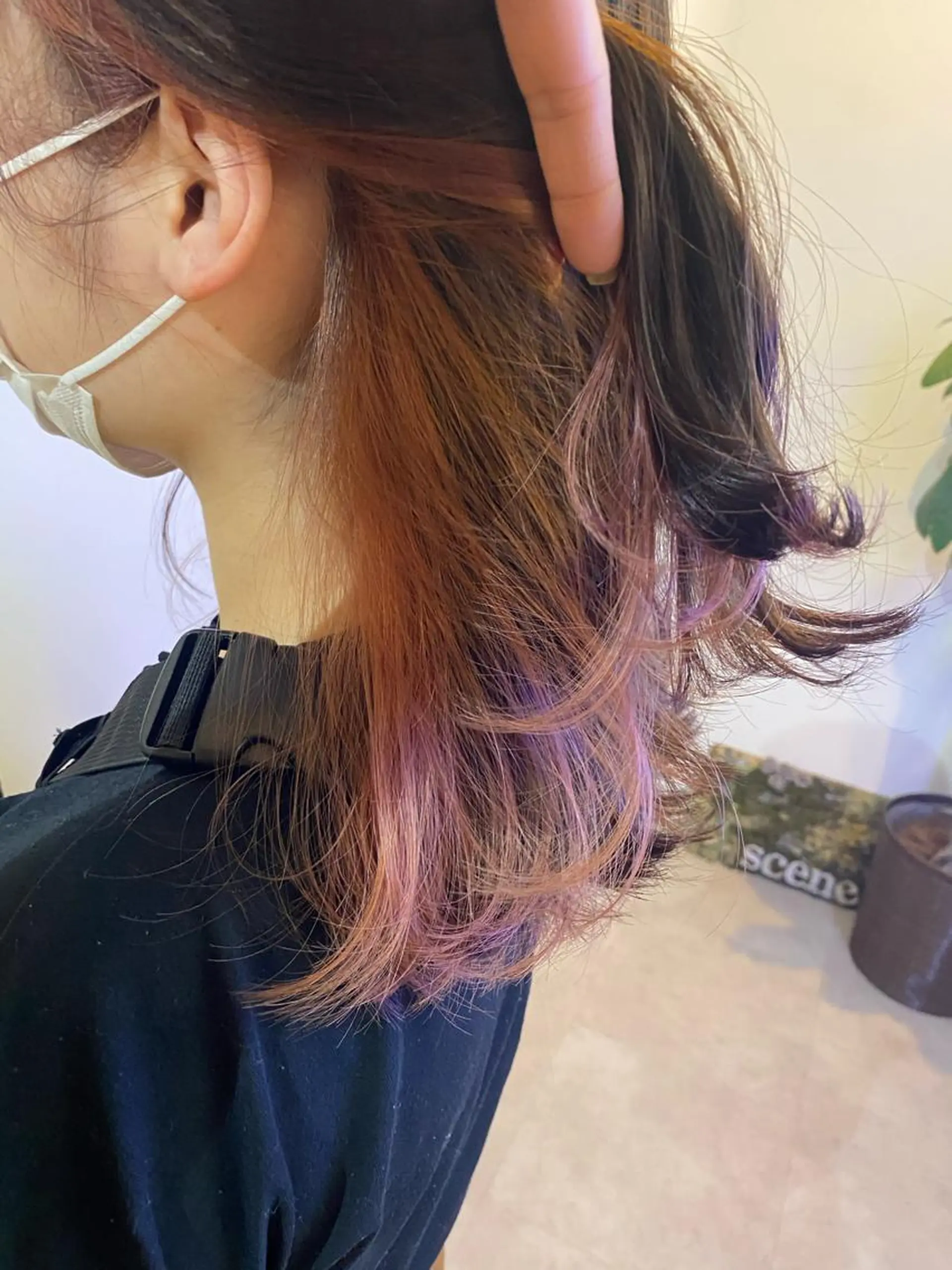 ミディアム カラー インナーカラー ピンクカラー カット ヘアカラー トリートメント scene.池袋所属・scene. haraのヘアスタイル