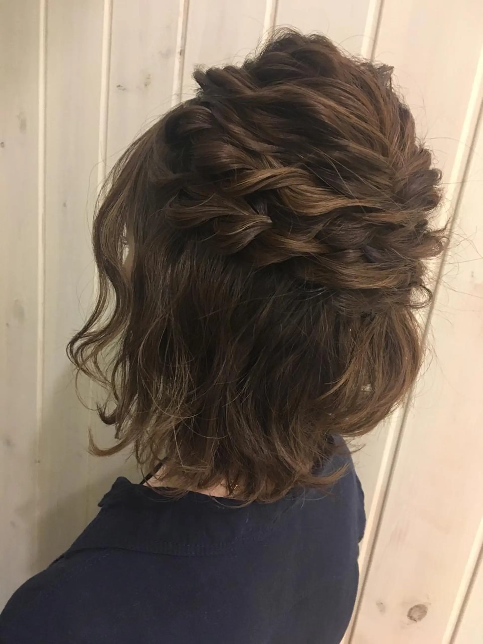 ミディアム ヘアアレンジ ハーフアップ garlandeyelash所属・新中 茉莉香の眉毛・アイブロウイメージ