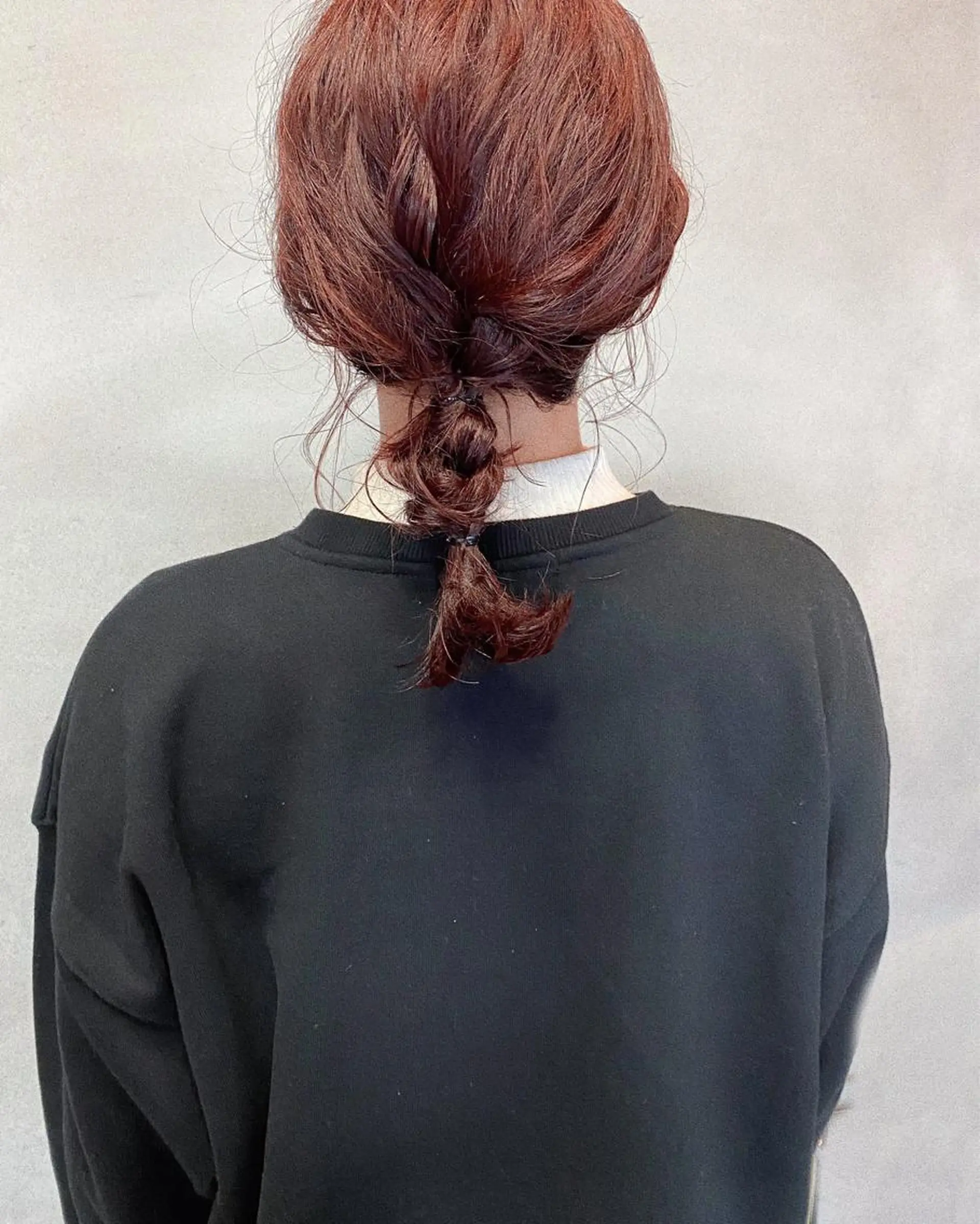セミロング カラー ヘアアレンジ レッドカラー FIORE hair design所属・山根 奈緒のマツエク・マツパデザイン