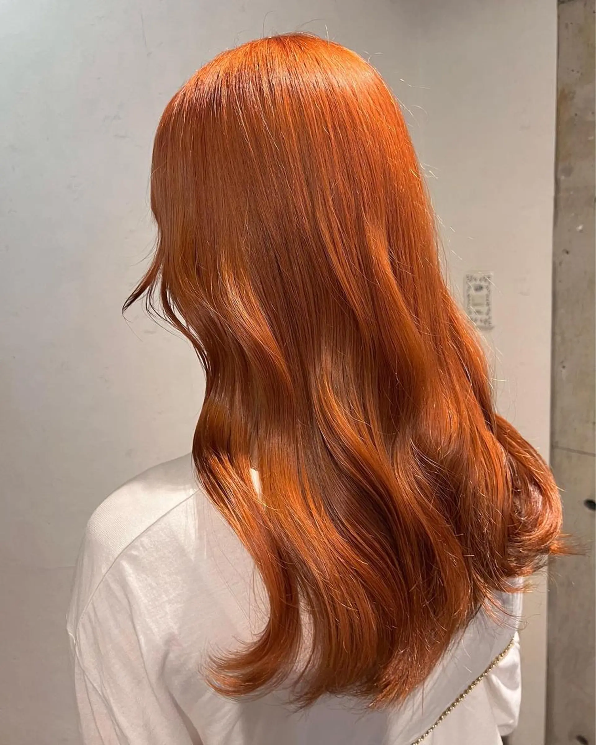 ロング カラー ブリーチ ハイトーンカラー オレンジ ヘアカラー トリートメント 透明感カラー ✨ 韓国艶髪💗菅原のヘアスタイル