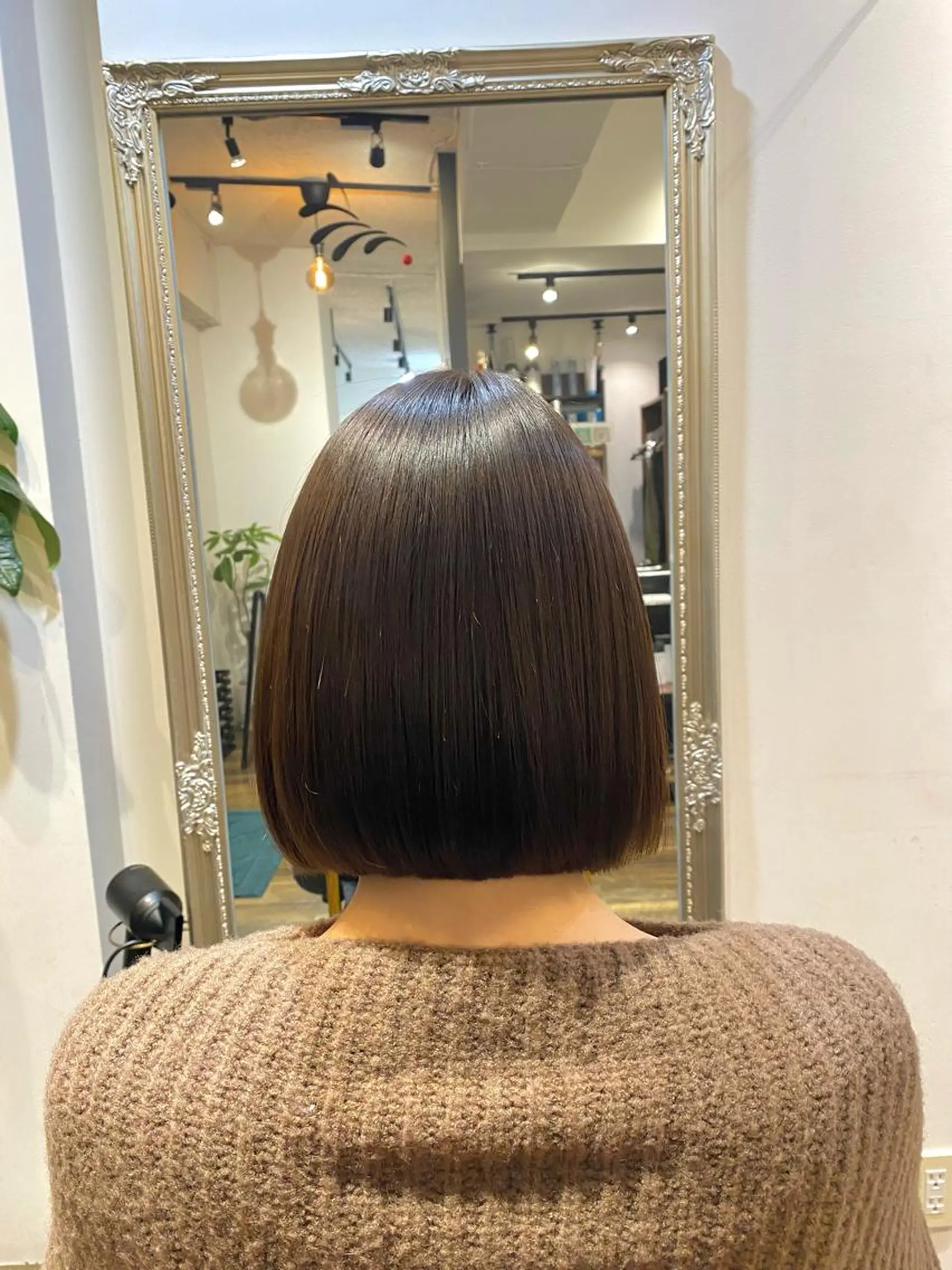 ショート ボブ et Douce所属・艶髪／髪質改善／ カワモトヒロトのヘアスタイル