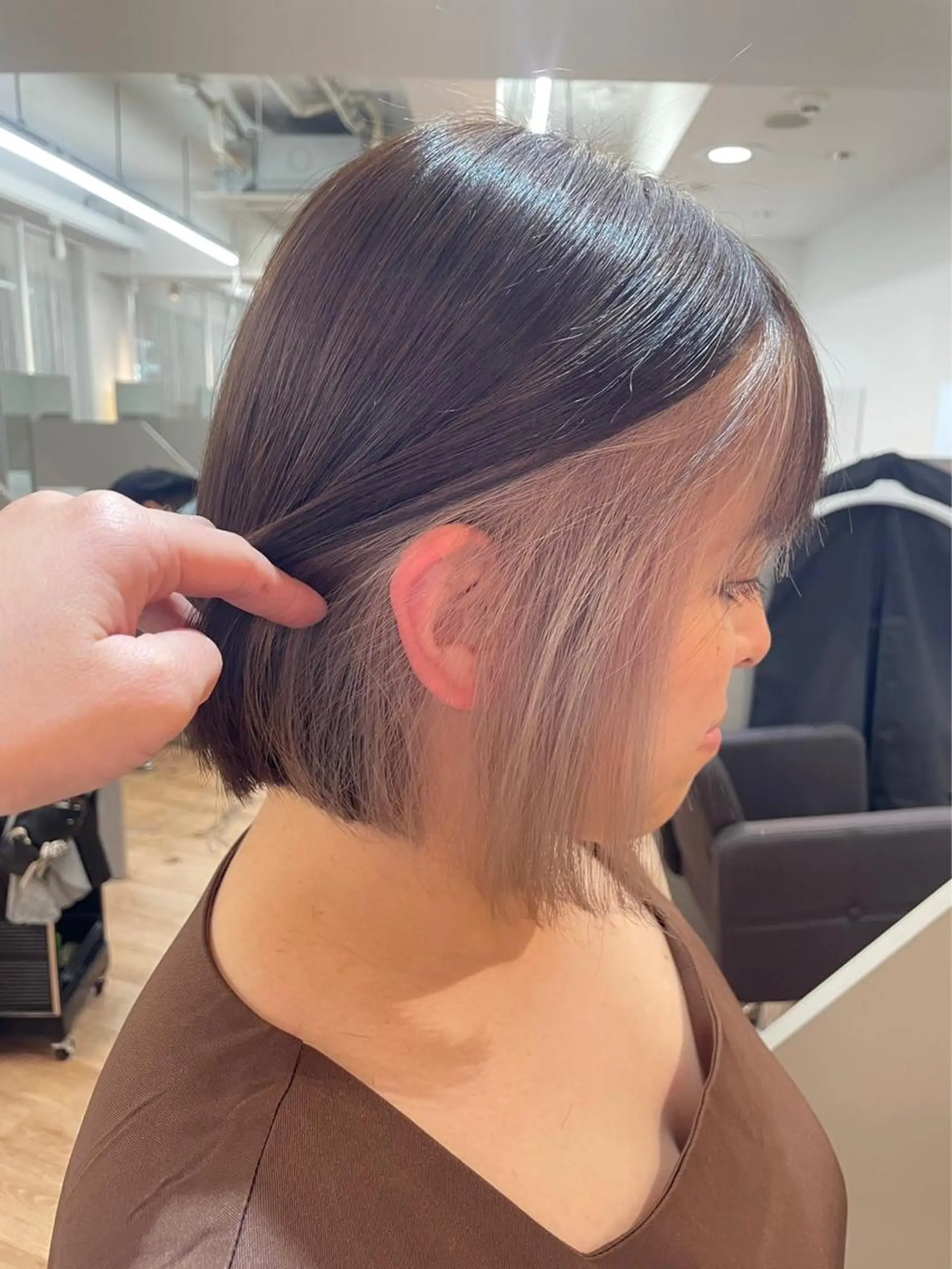 ショート カラー ベージュカラー インナーカラー ミルクティーベージュ 阪急/箕面/髪質改善 /千夏のヘアスタイル