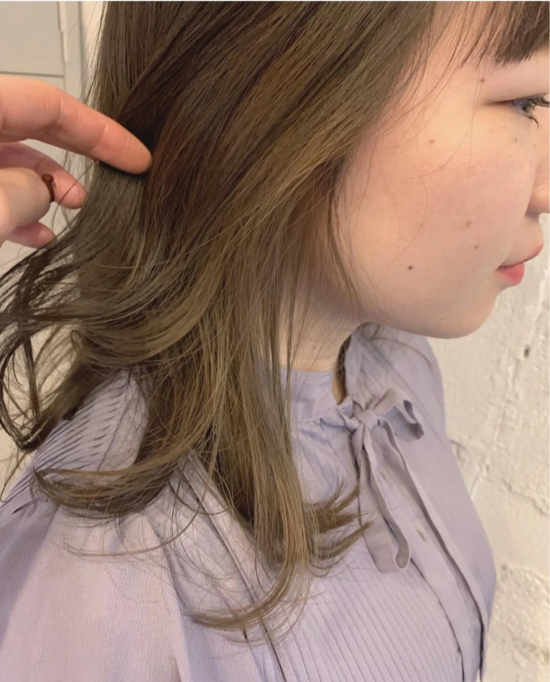 セミロング ヘアカラー トリートメント 坂田 友梨奈のヘアスタイル