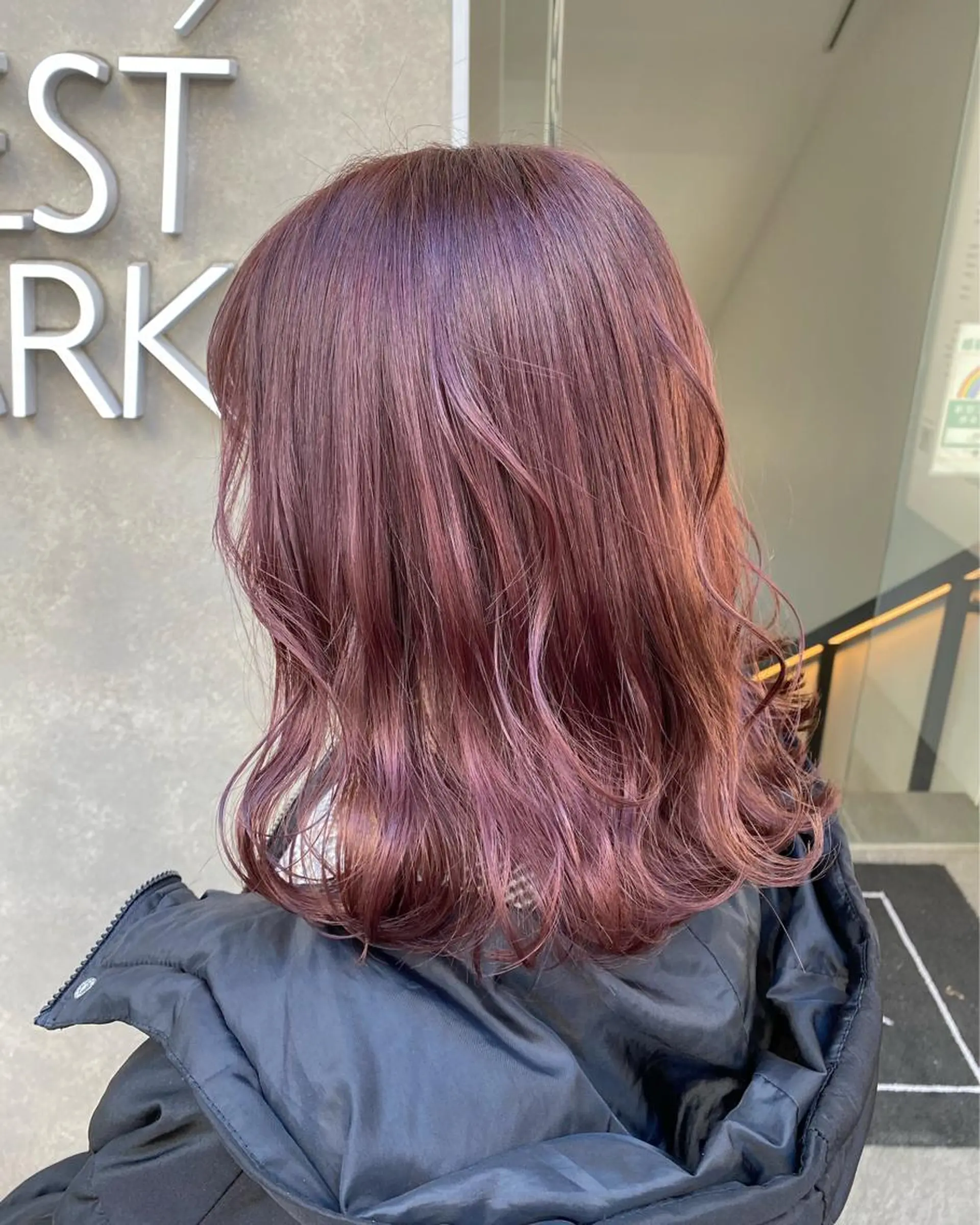 セミロング カラー ピンクカラー 透明感/レイヤー カット🎀マコのヘアスタイル