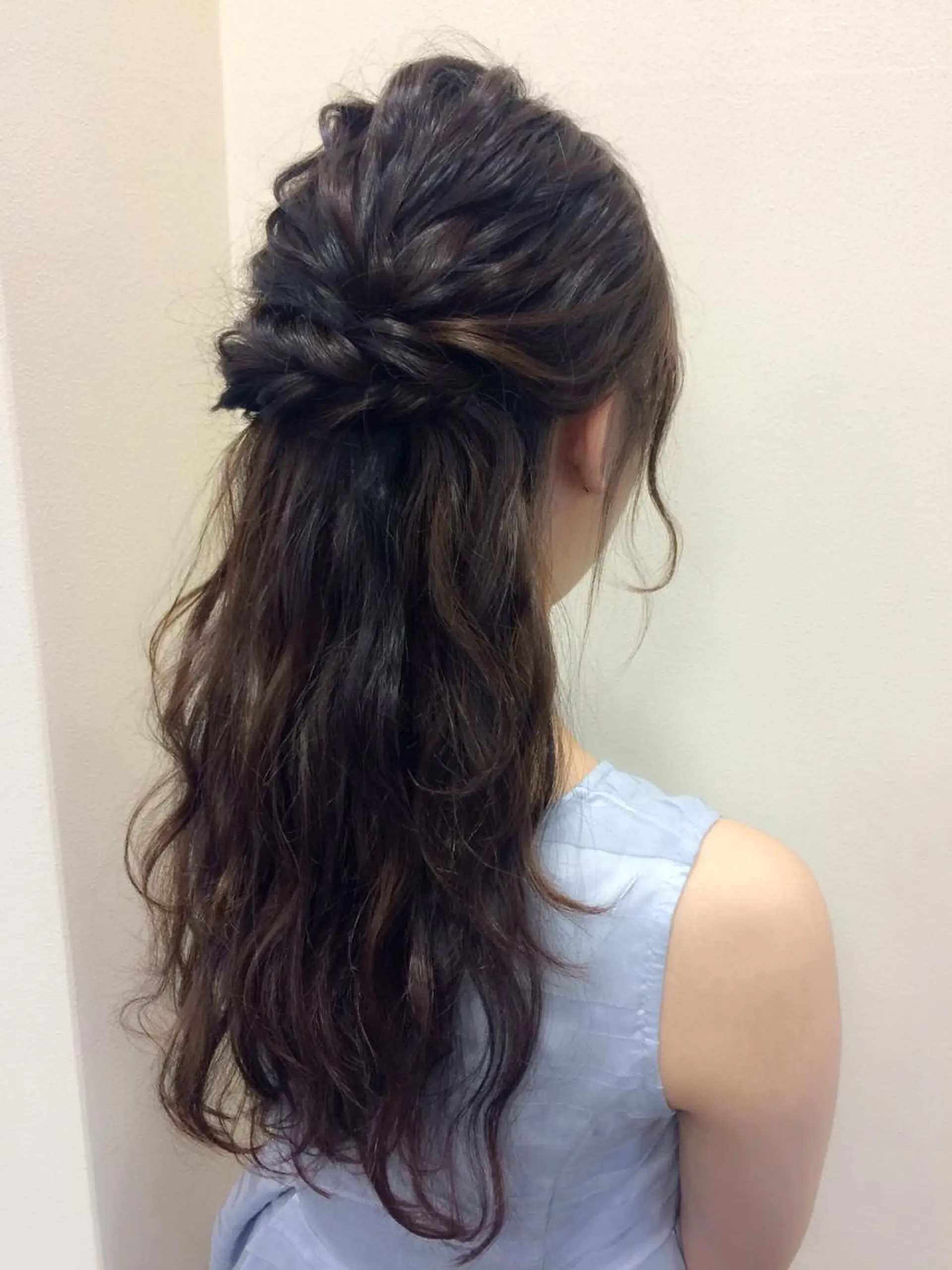 セミロング ロング ヘアアレンジ 沢田 瞳のヘアスタイル