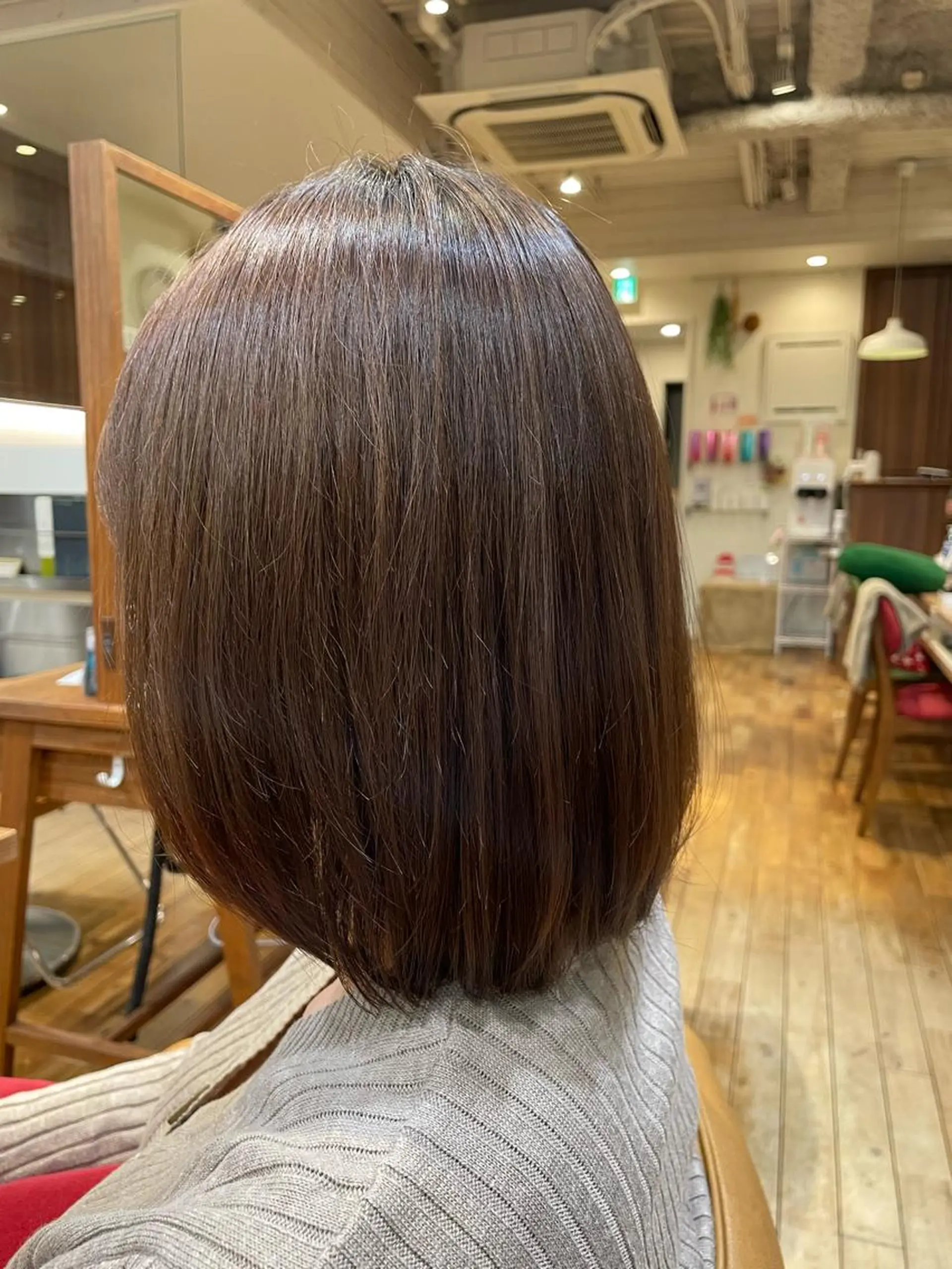 ミディアム 山本　恵 (やまもと  けい)のヘアスタイル