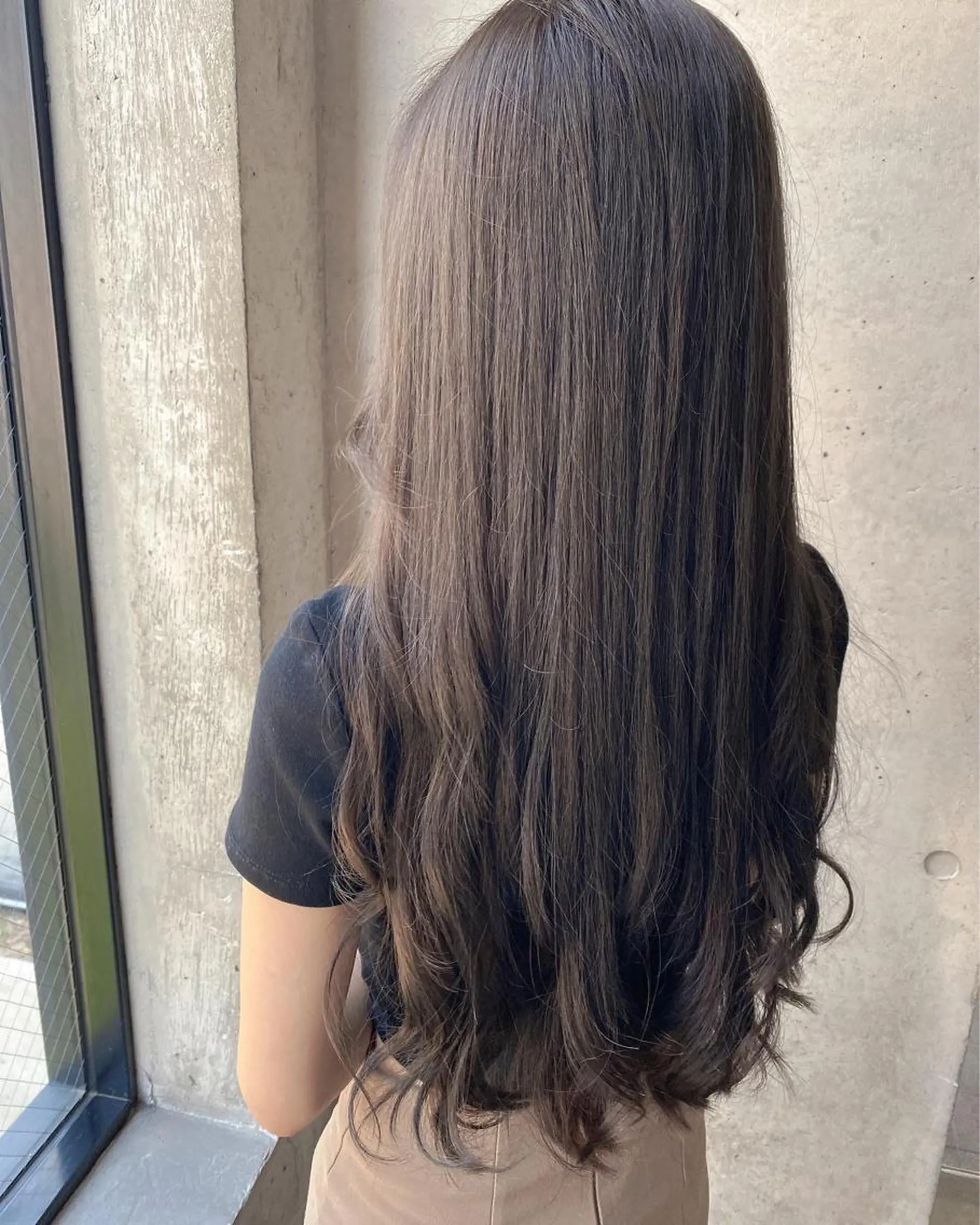ロング カラー ブリーチ ブリーチなしカラー カット ヘアカラー トリートメント 田中 アキオのヘアスタイル