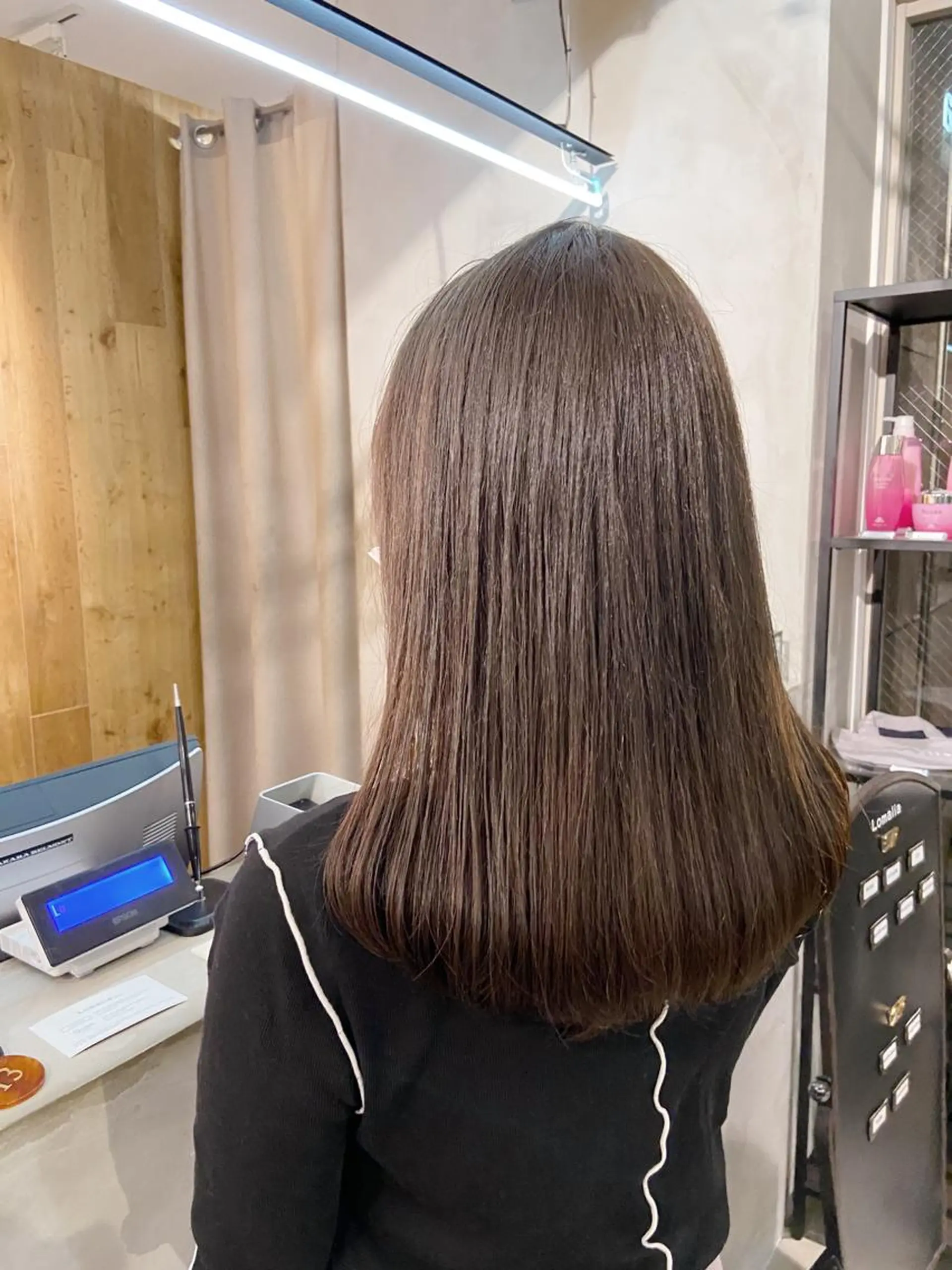 セミロング カラー salowin三丁目所属・🟩ベージュ/ショー ト/ボブ🟩タカモリのヘアスタイル