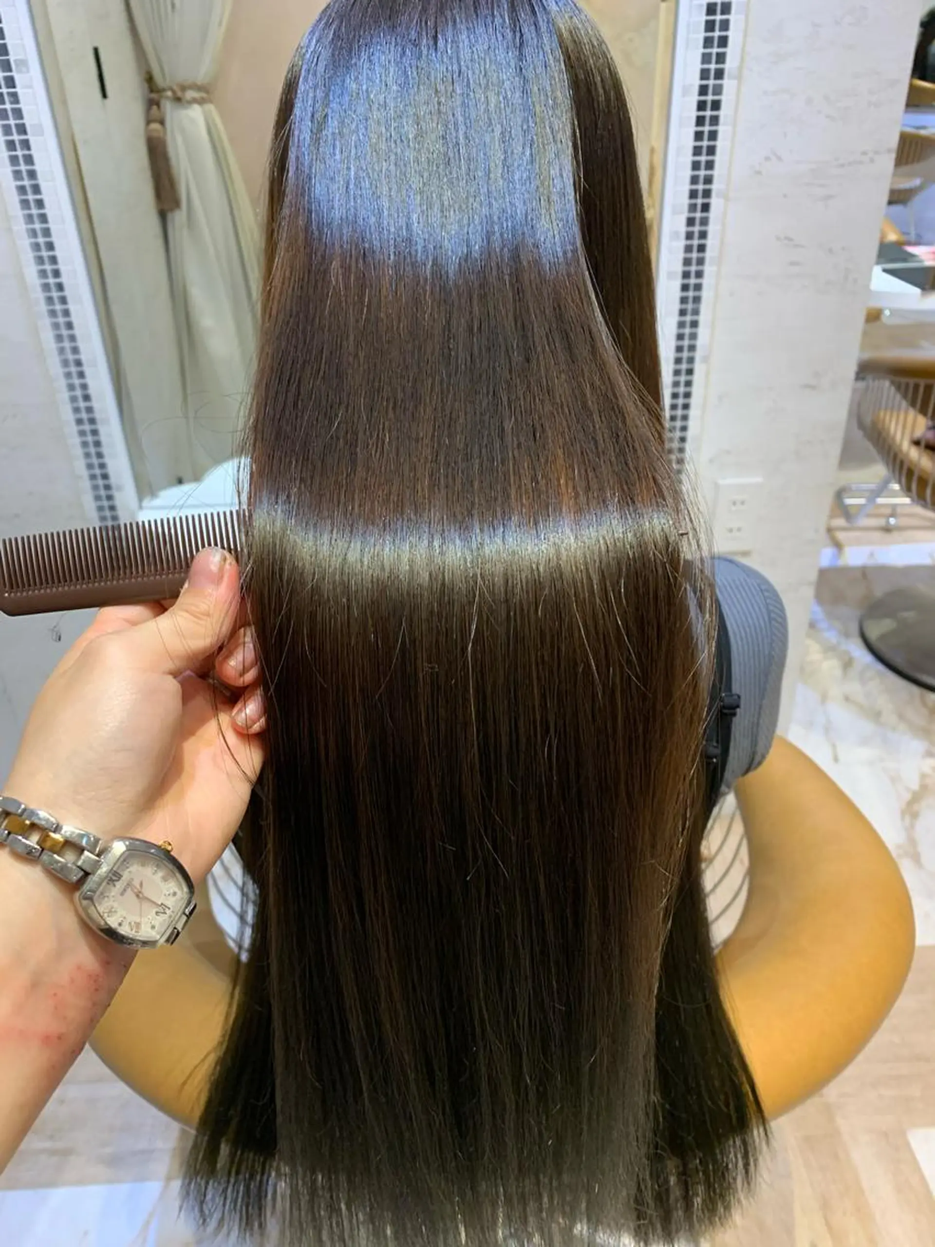 ロング カラー 川井麻由🎀アイドル 量産🎀ピンクカラーのヘアスタイル