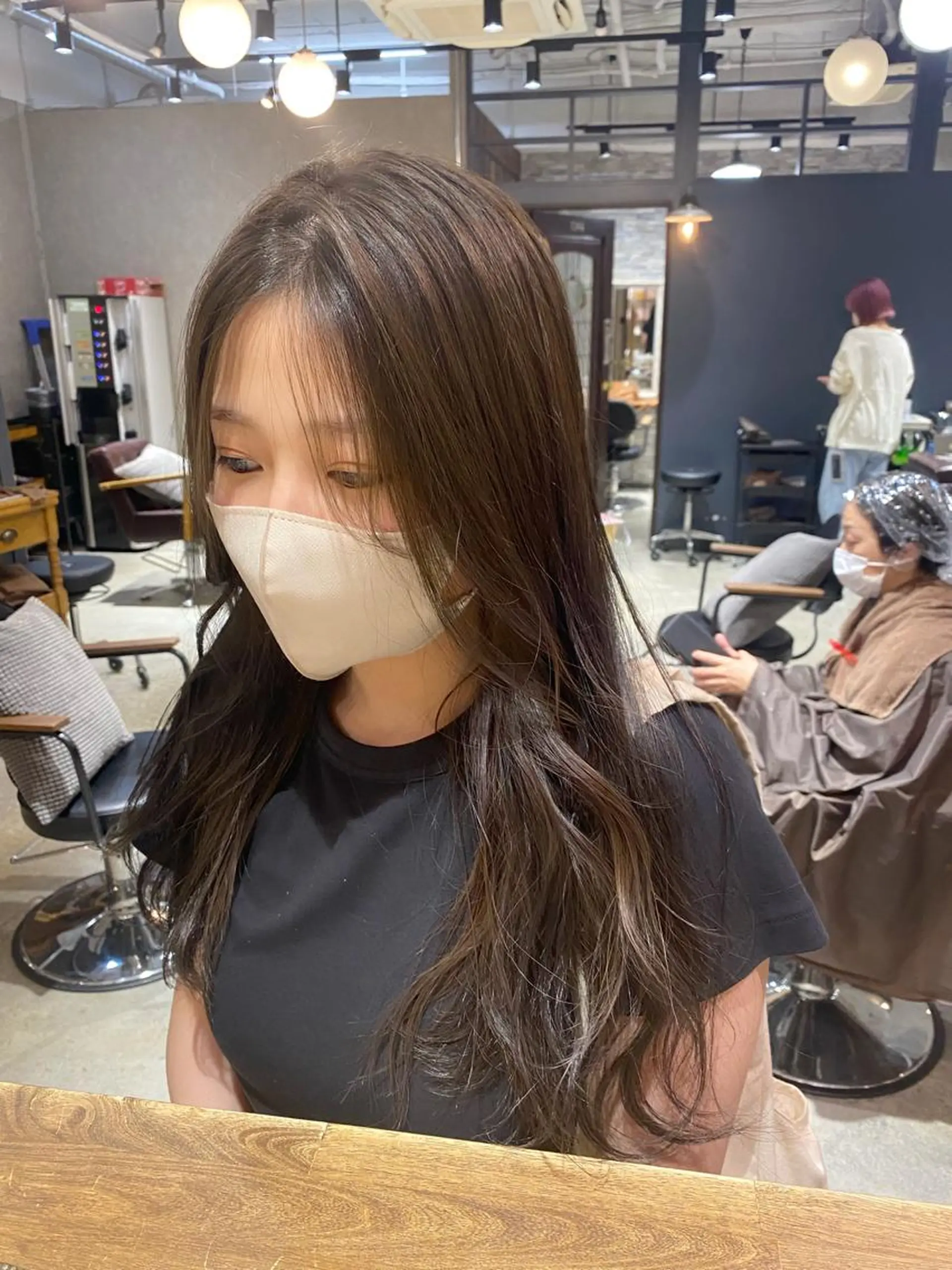 ロング カラー ブリーチ ブリーチなしカラー ヘアカラー 透明感カラー 🩰asumiのヘアスタイル